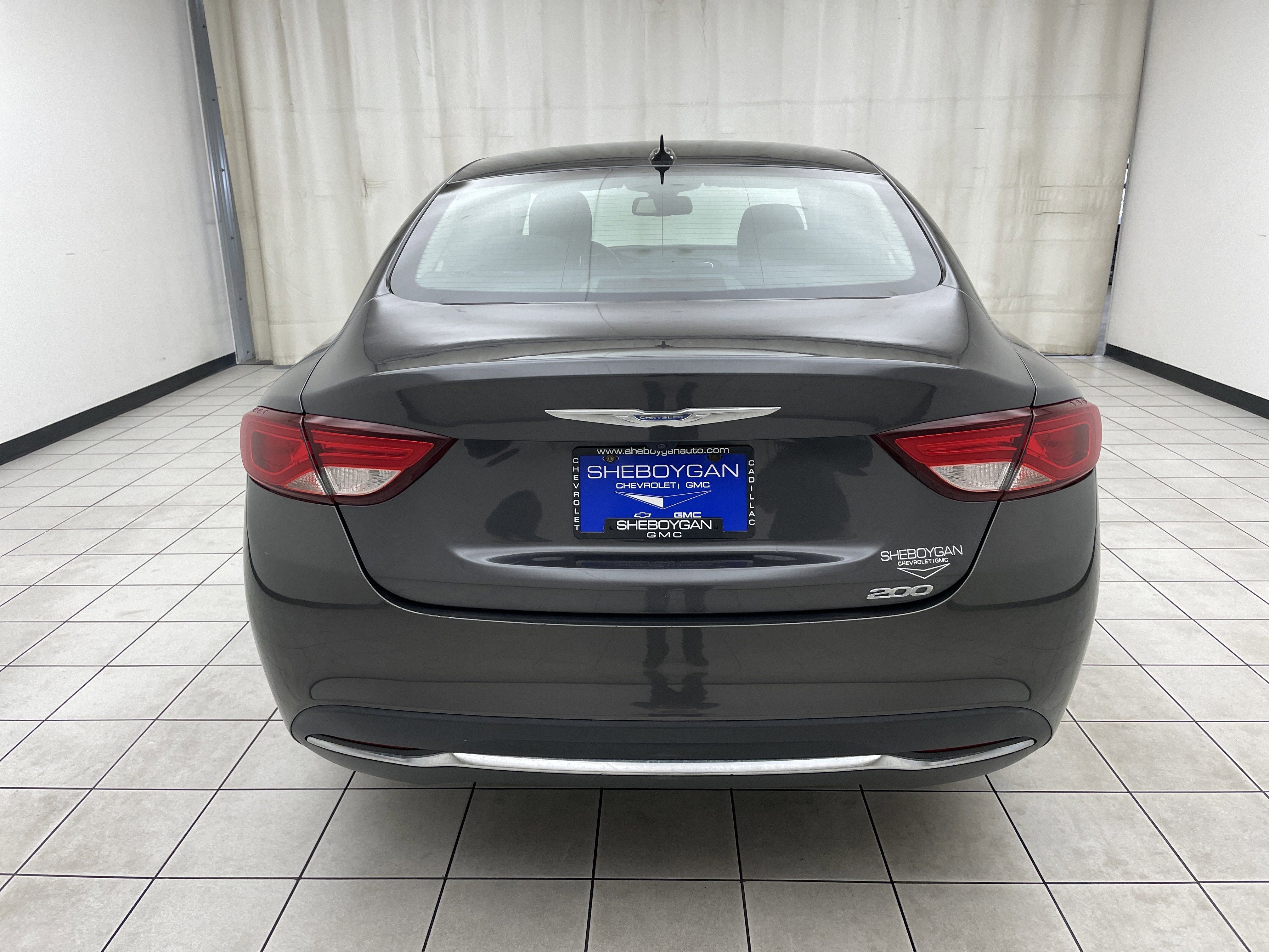 2016 Chrysler 200 Limited