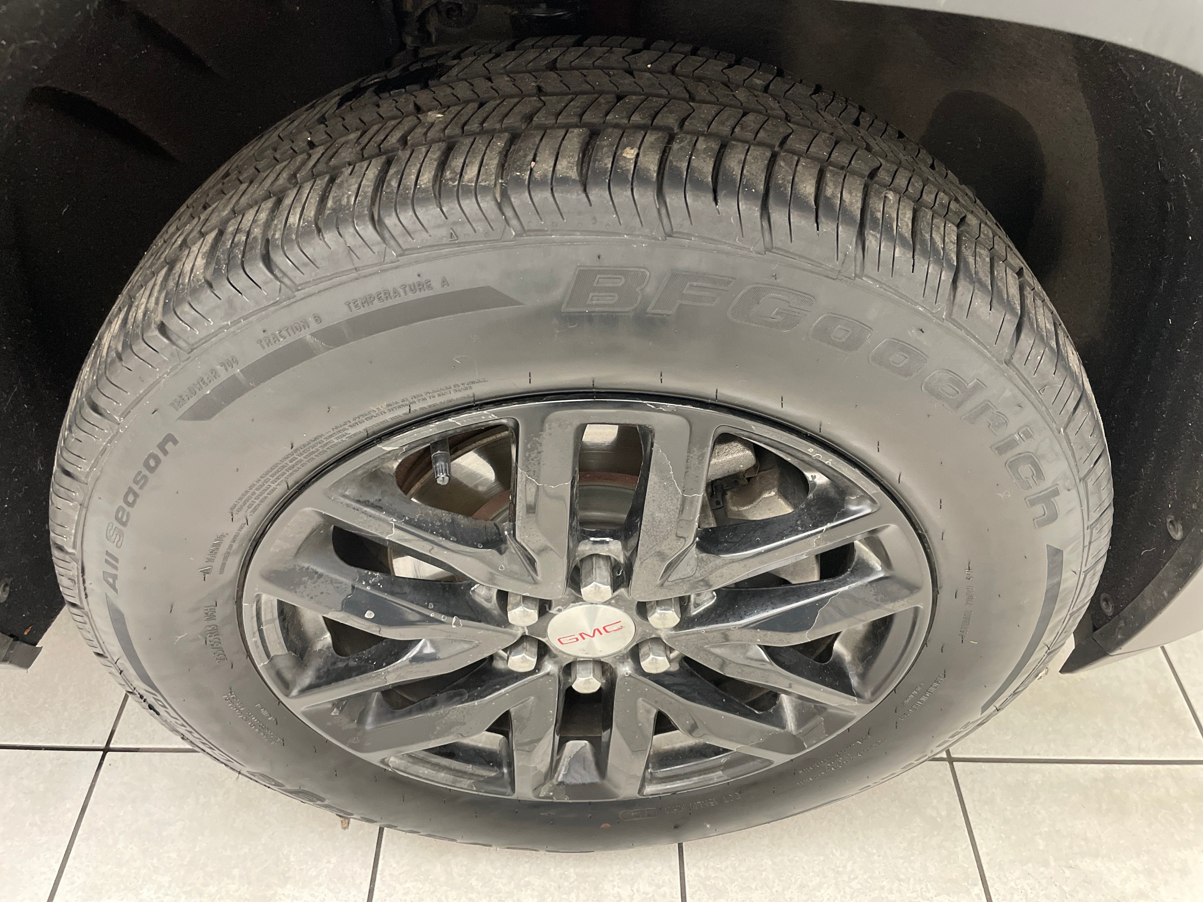 2019 GMC Acadia SLT