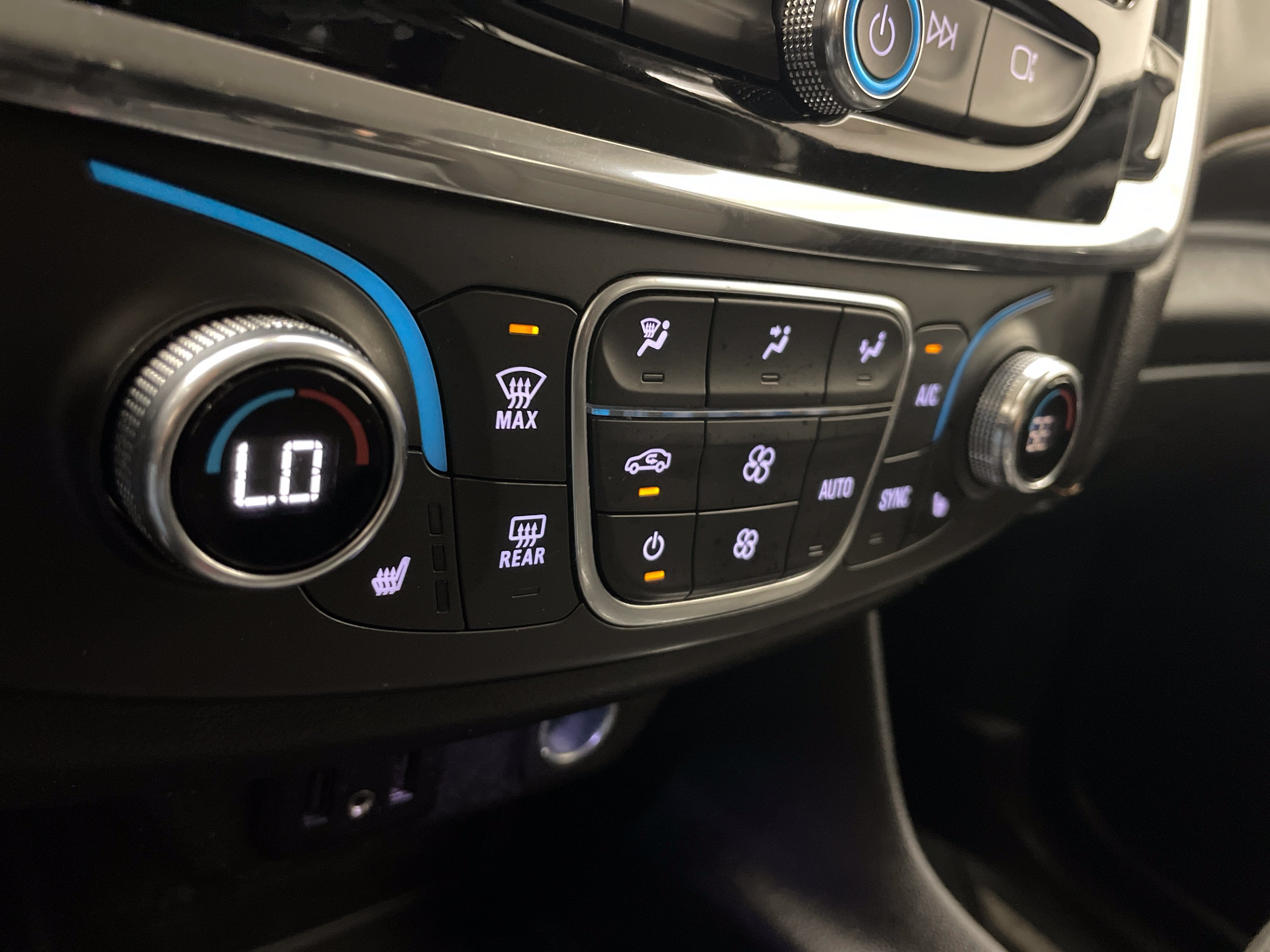 2020 Chevrolet Traverse 1LT - Photo 20