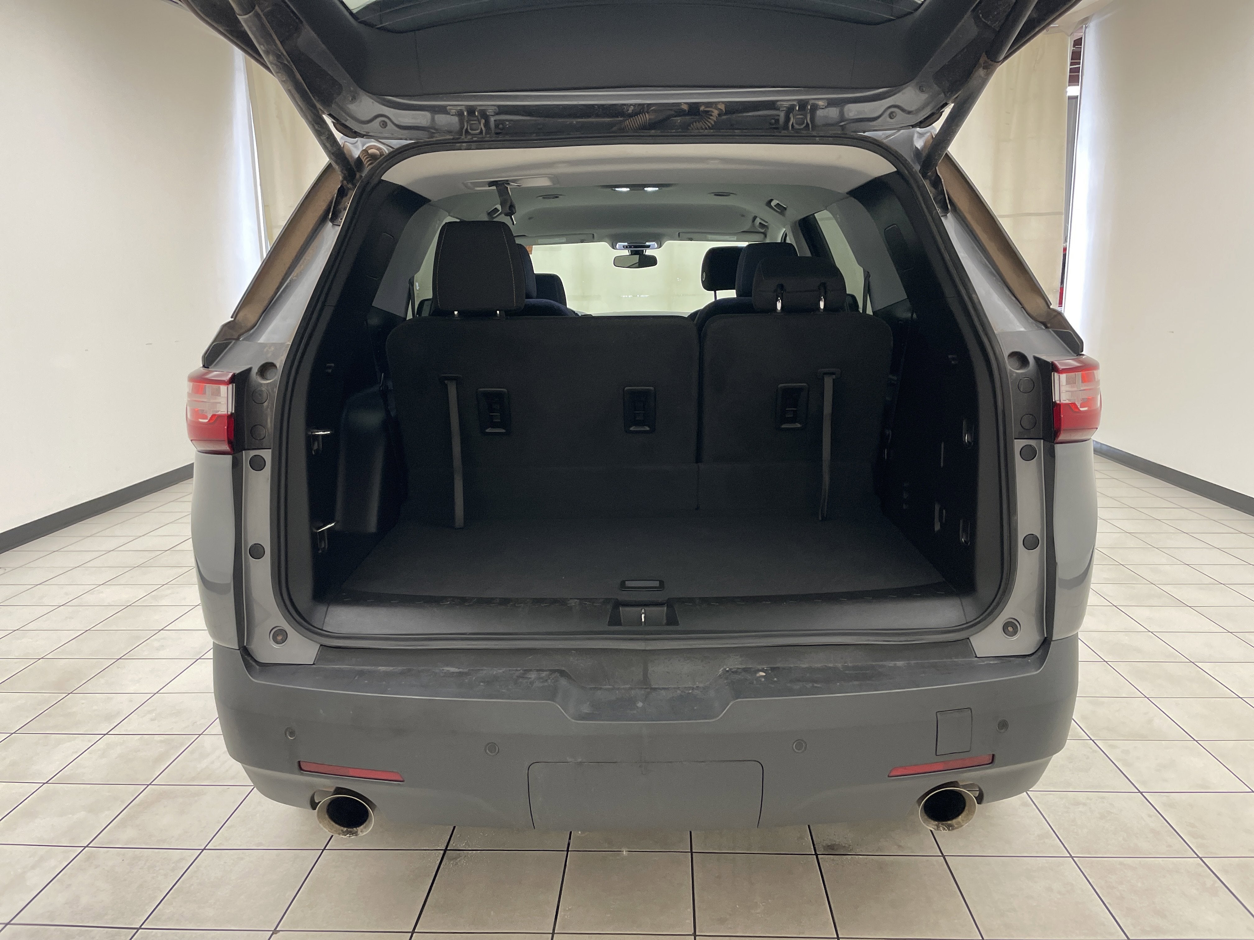 2020 Chevrolet Traverse 1LT - Photo 26