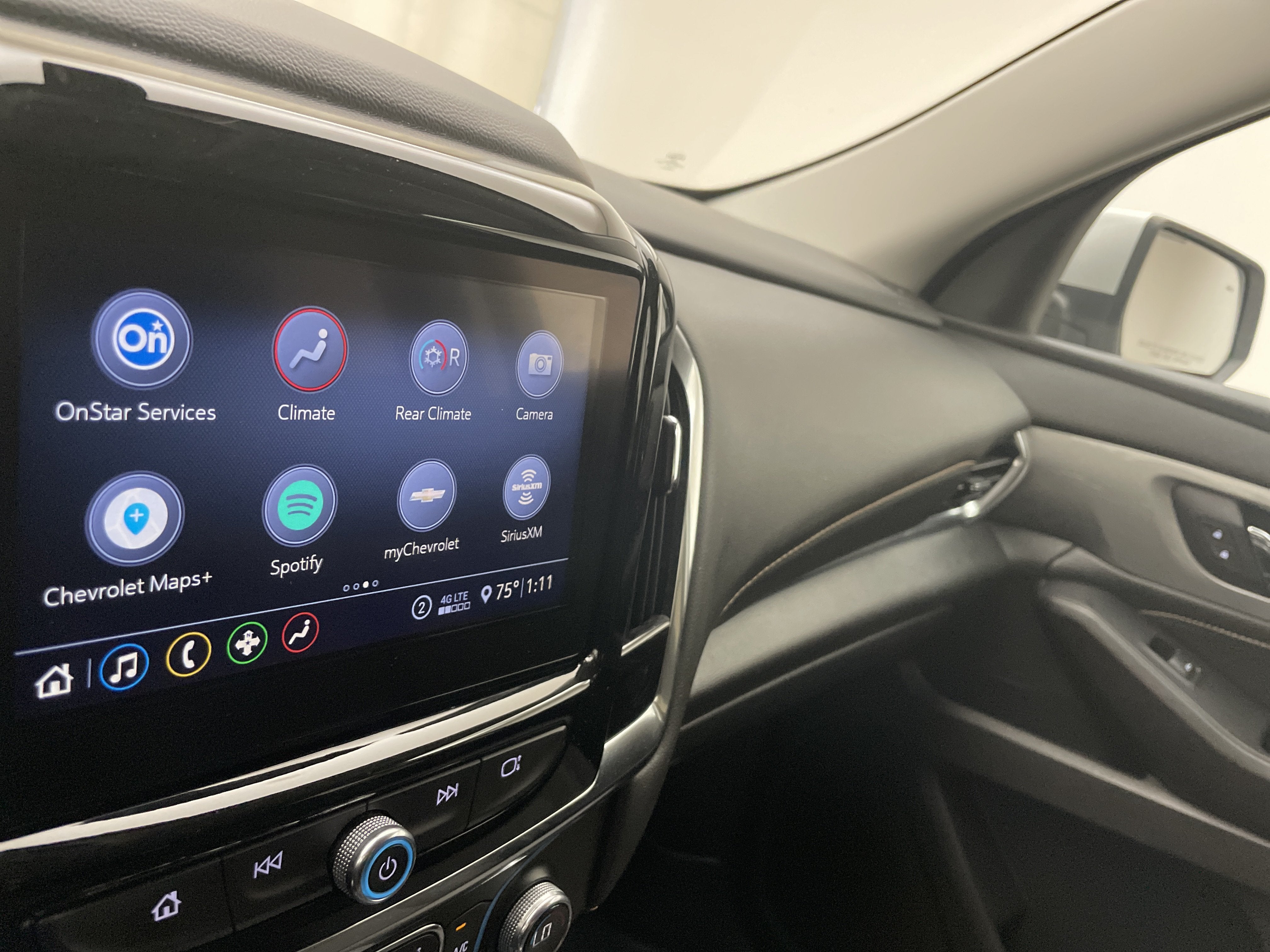 2021 Chevrolet Traverse LT Cloth