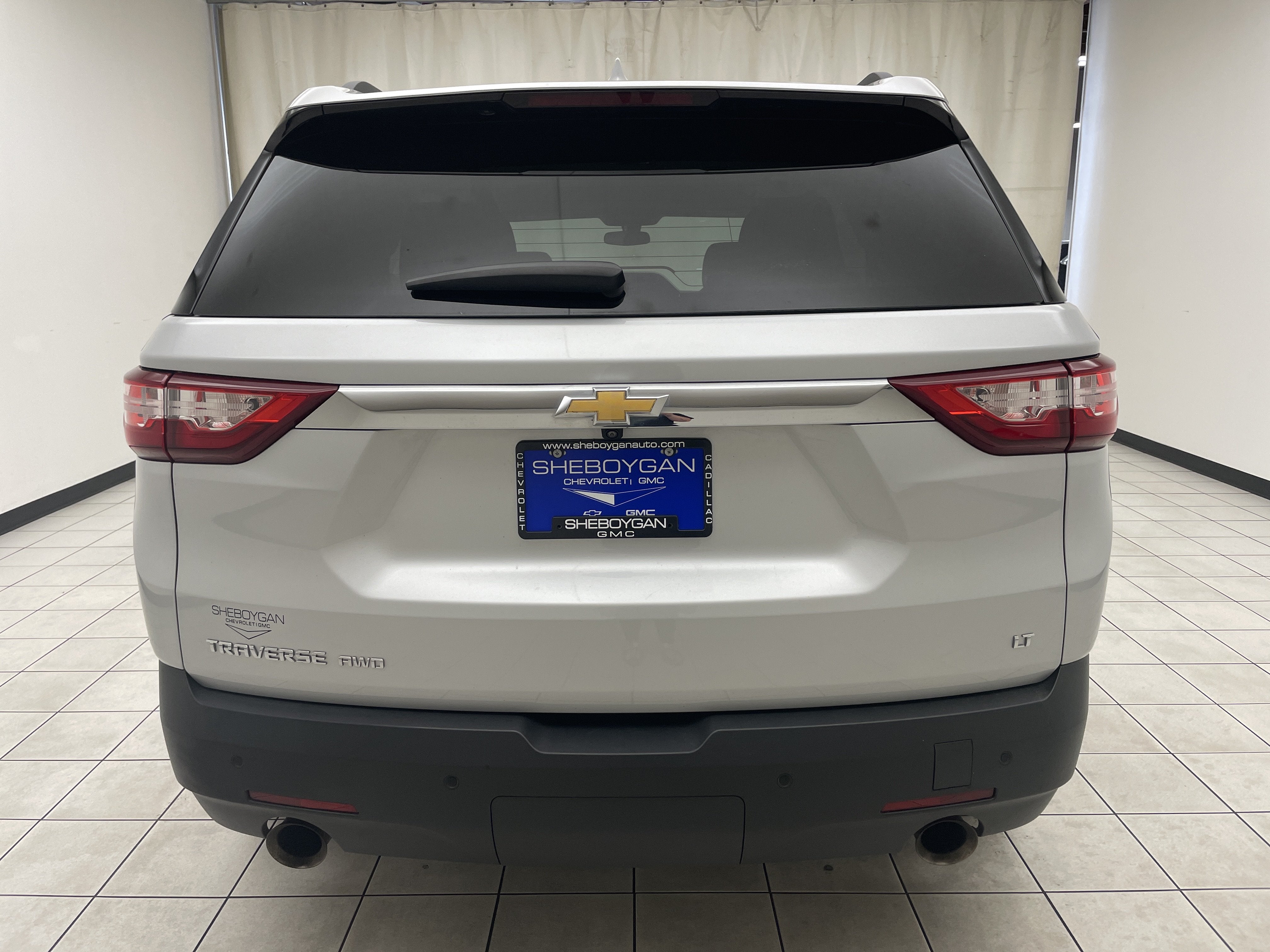 2021 Chevrolet Traverse LT Cloth