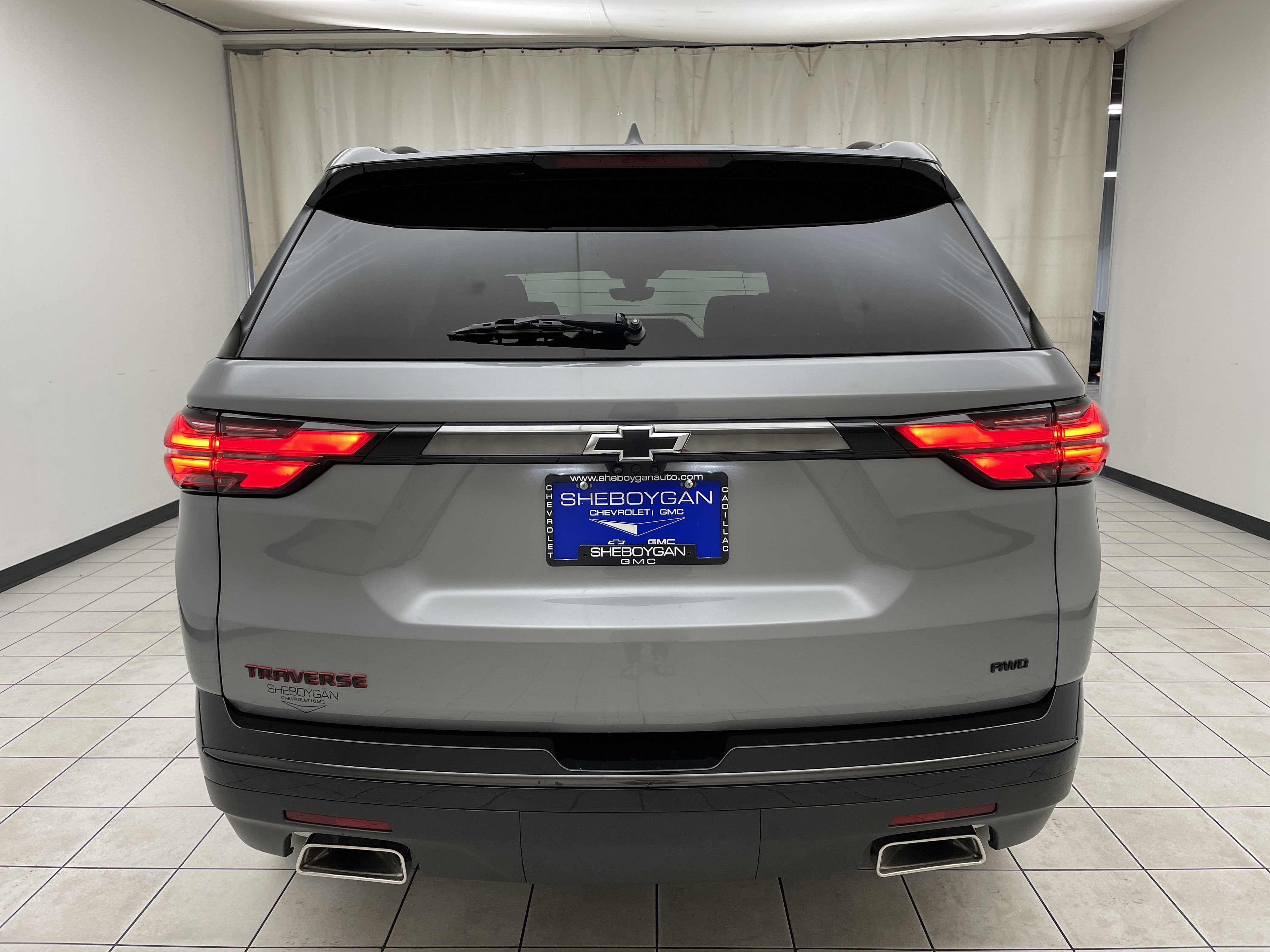 2023 Chevrolet Traverse Premier