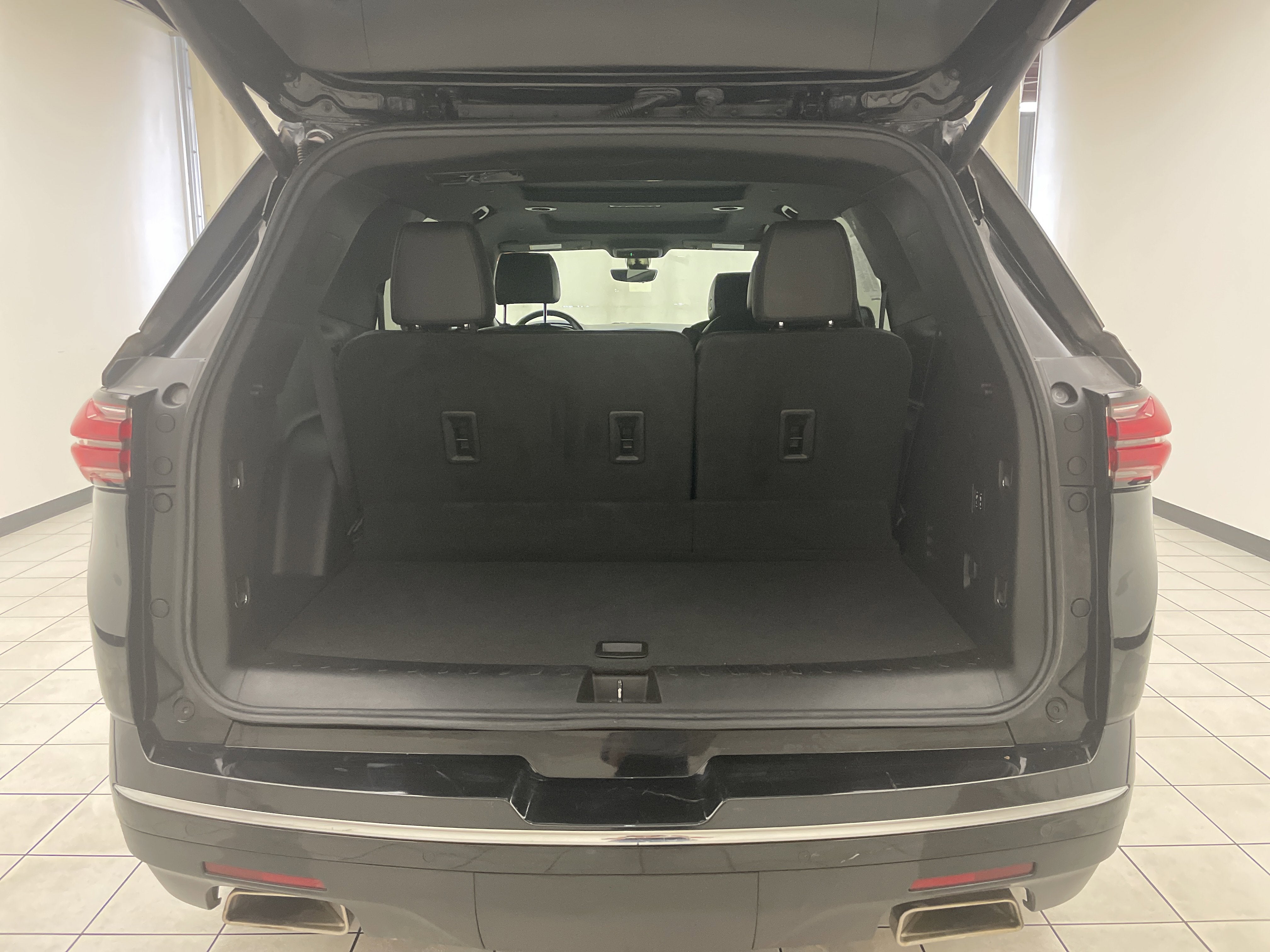 2022 Chevrolet Traverse High Country