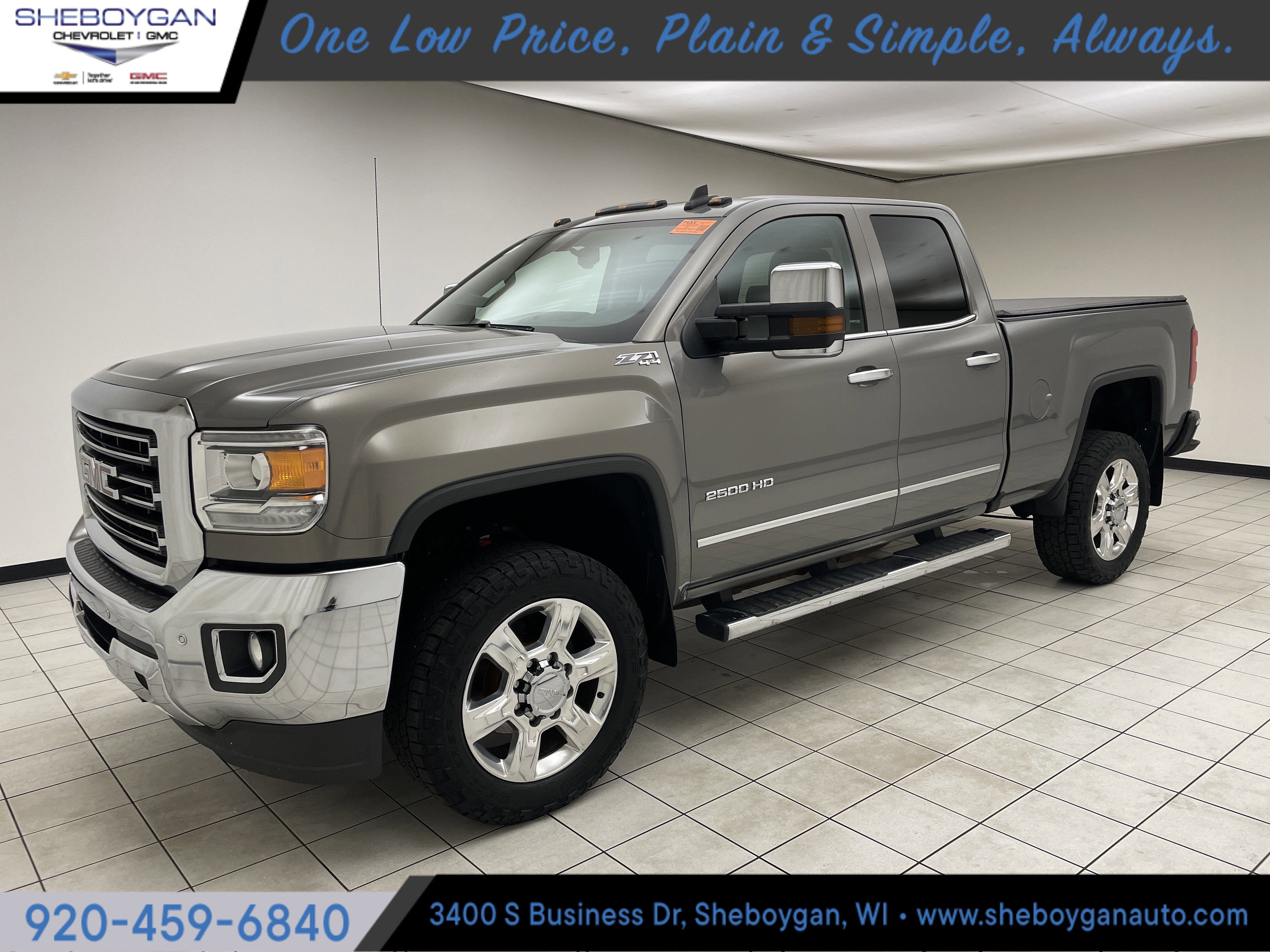 2017 GMC Sierra 4WD Double Cab Standard Box SLT's photo
