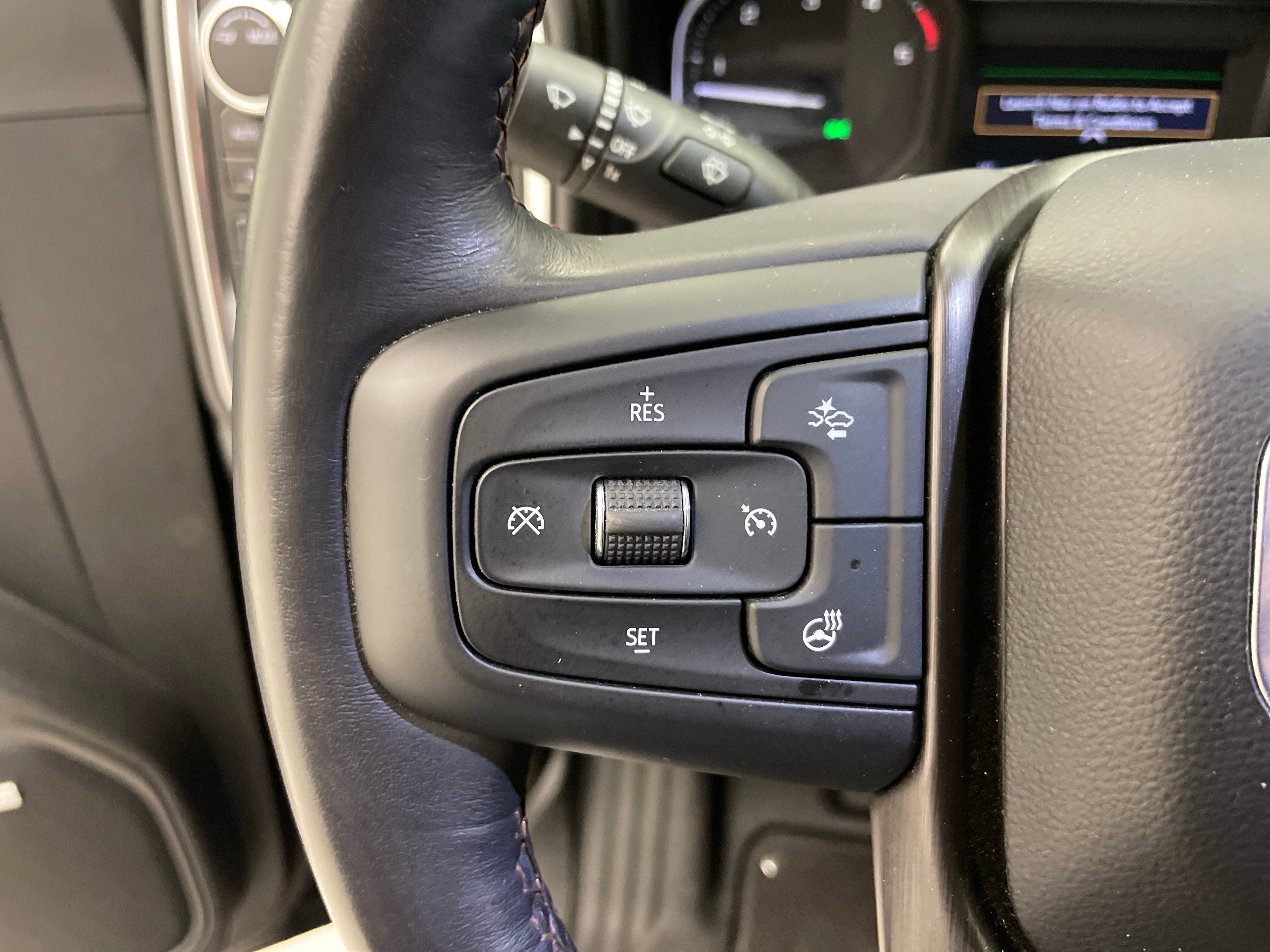 2022 GMC Sierra 2500HD AT4 - Photo 12