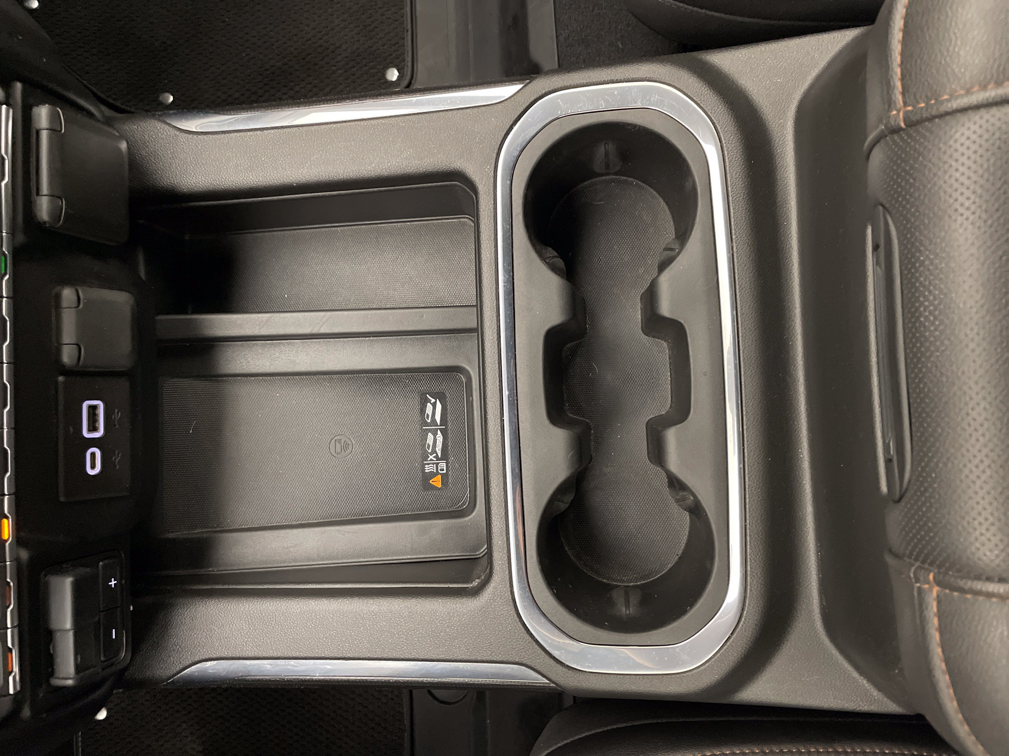 2022 GMC Sierra 2500HD AT4 - Photo 25