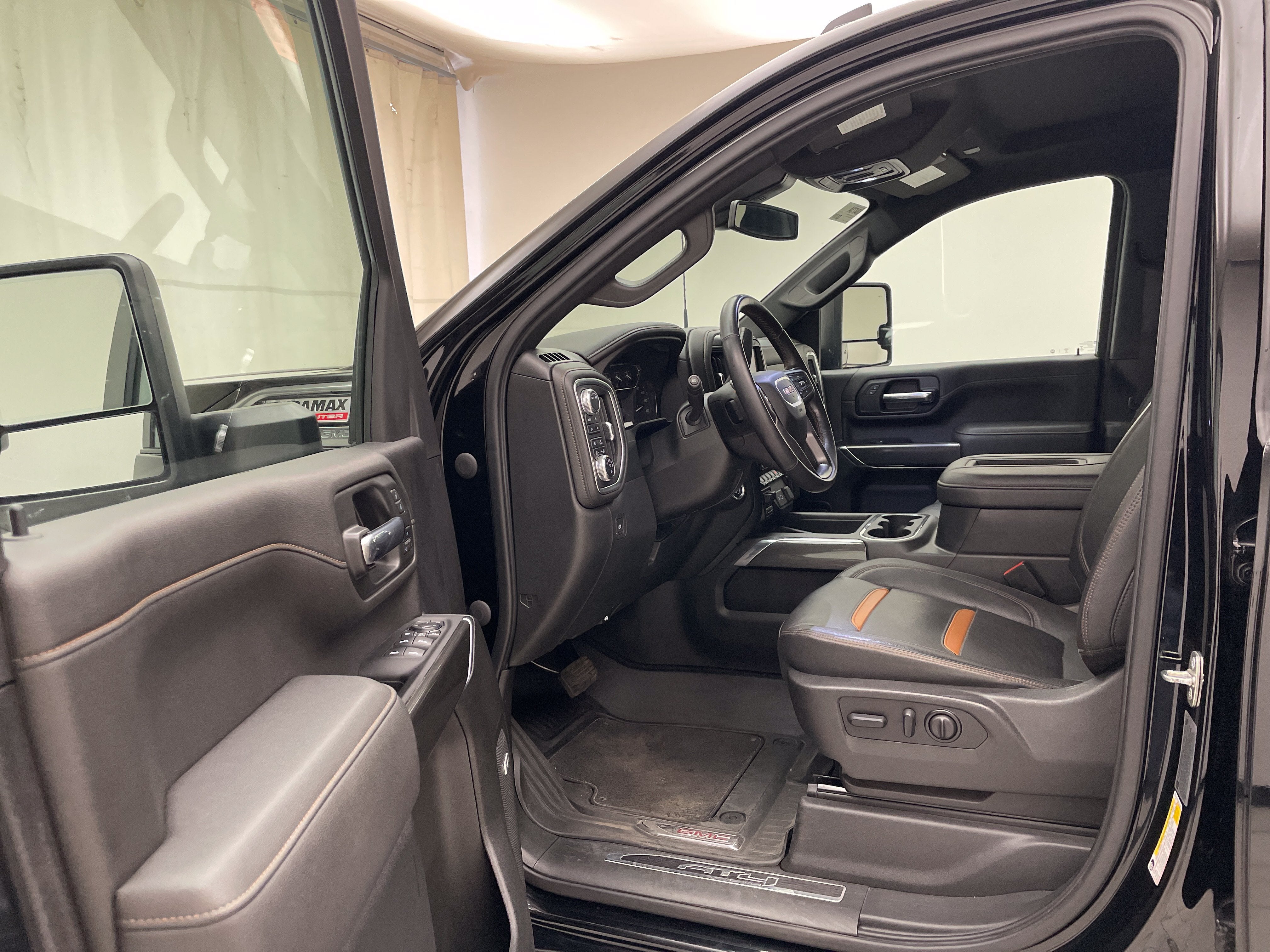 2022 GMC Sierra 2500HD AT4 - Photo 30