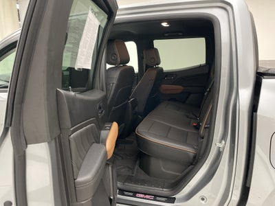 2023 GMC Canyon 4WD AT4