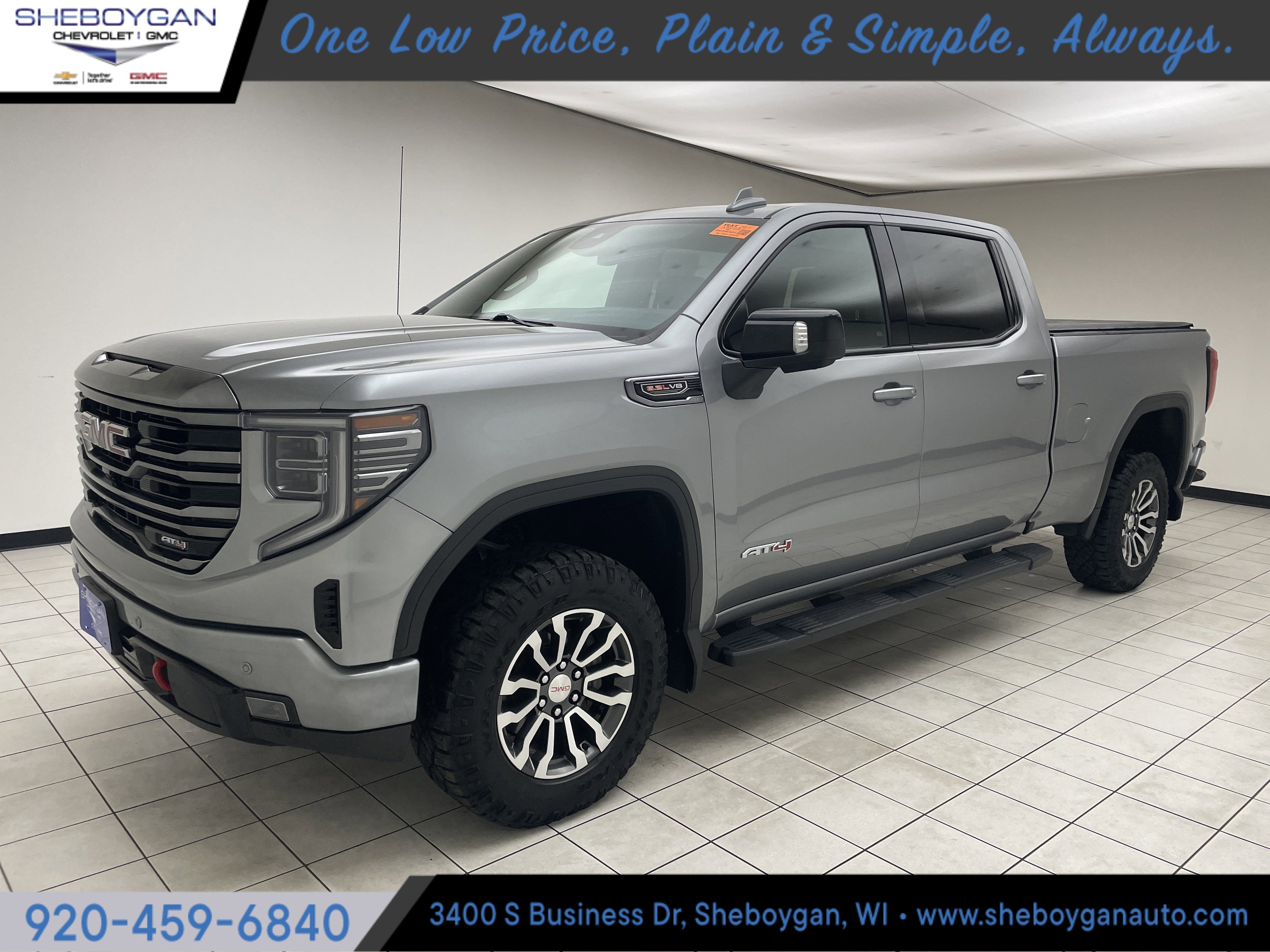 2023 GMC Sierra 4WD Crew Cab Short Box AT4's photo