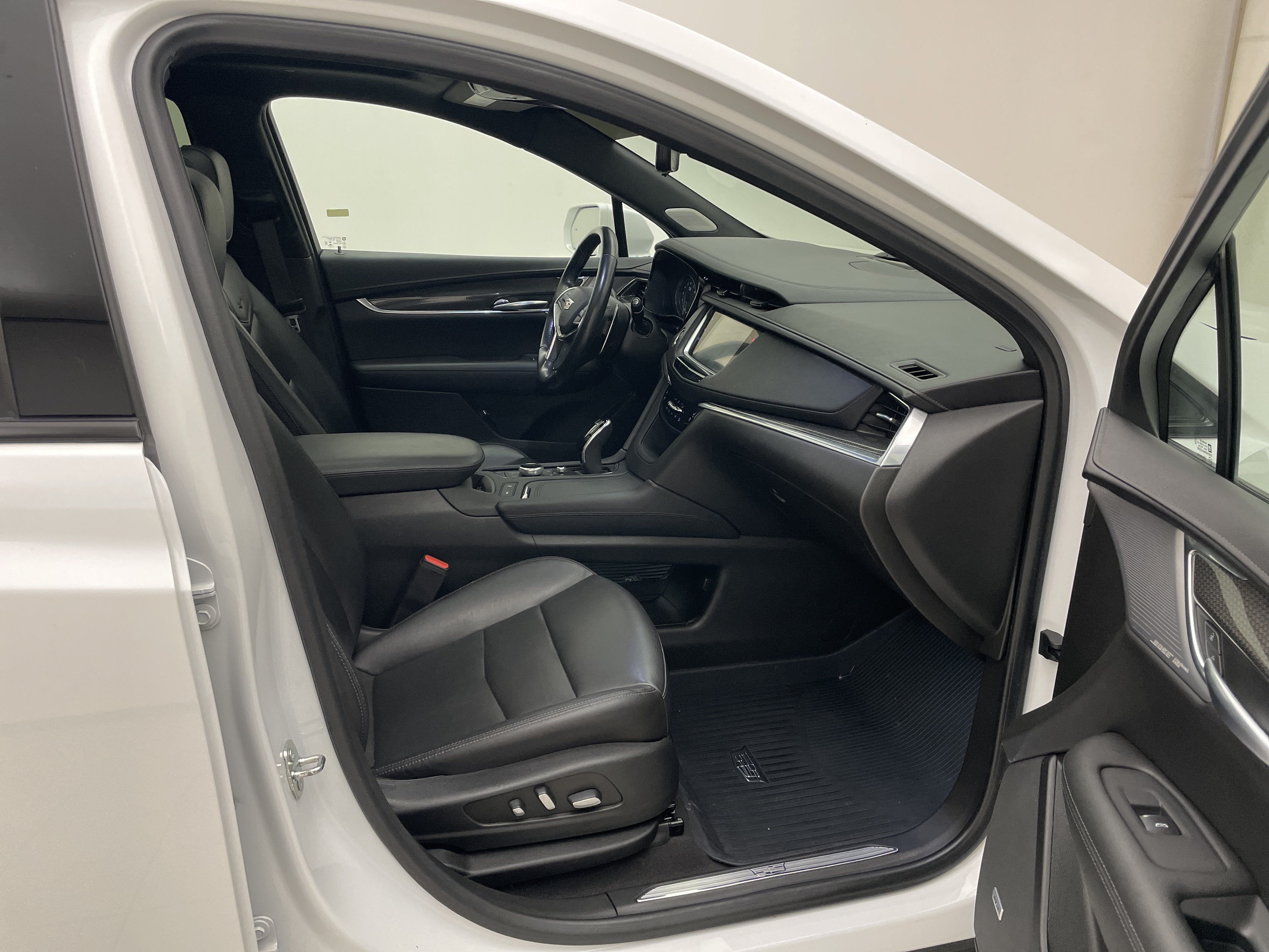 2020 Cadillac XT5 Sport - Photo 41