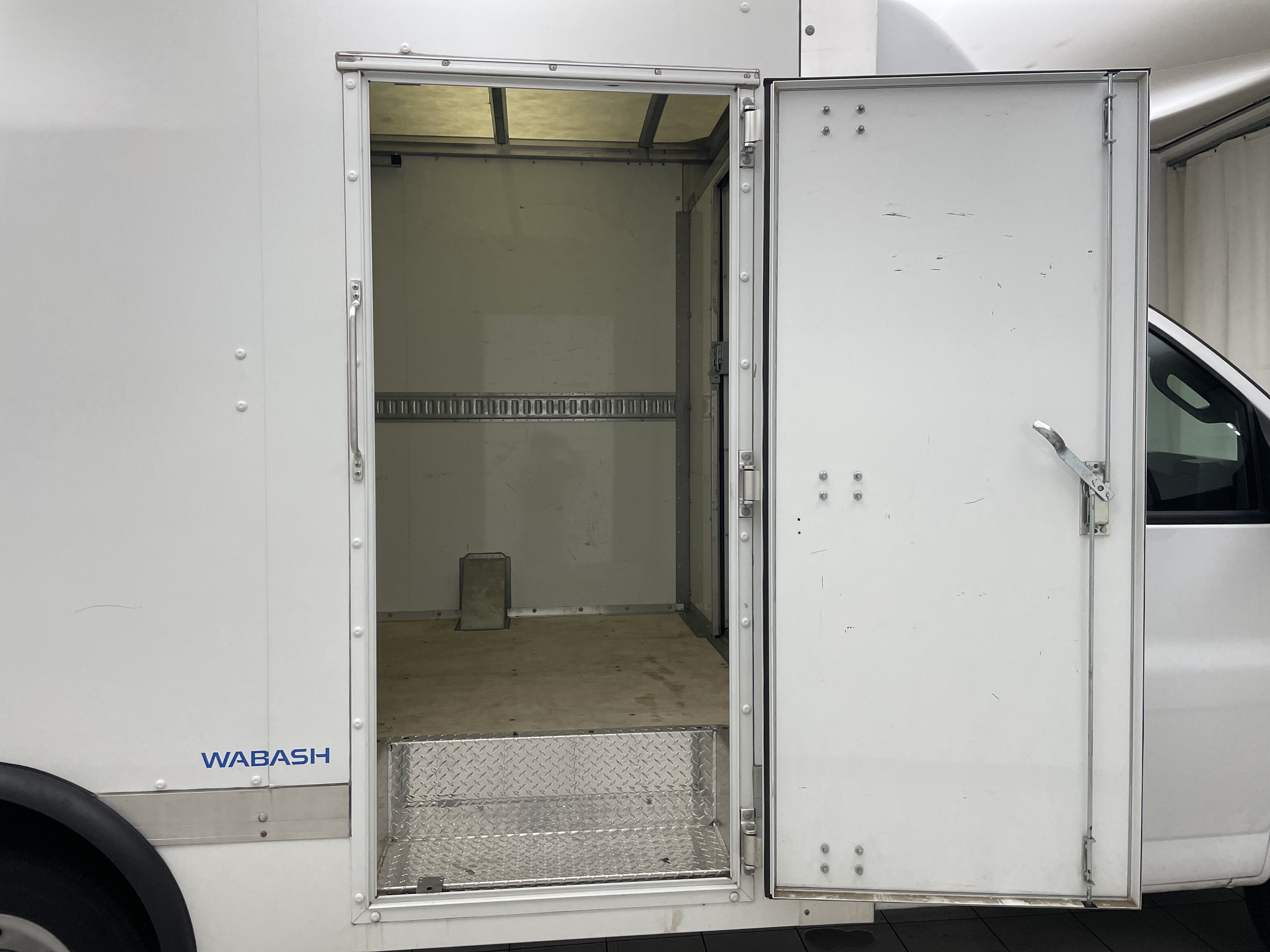2024 Chevrolet Express Cutaway 3500 Work Van