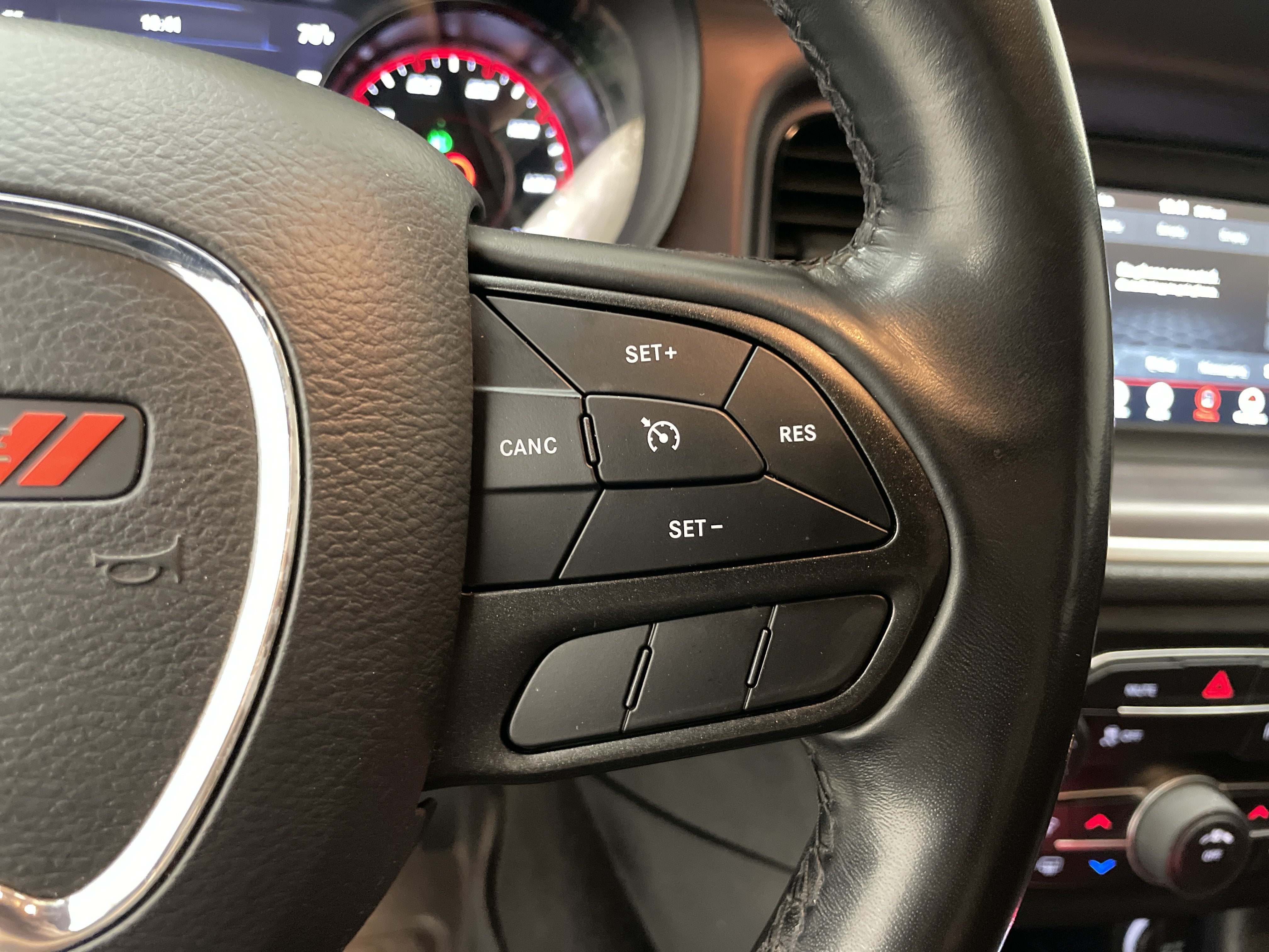 2021 Dodge Charger SXT RWD