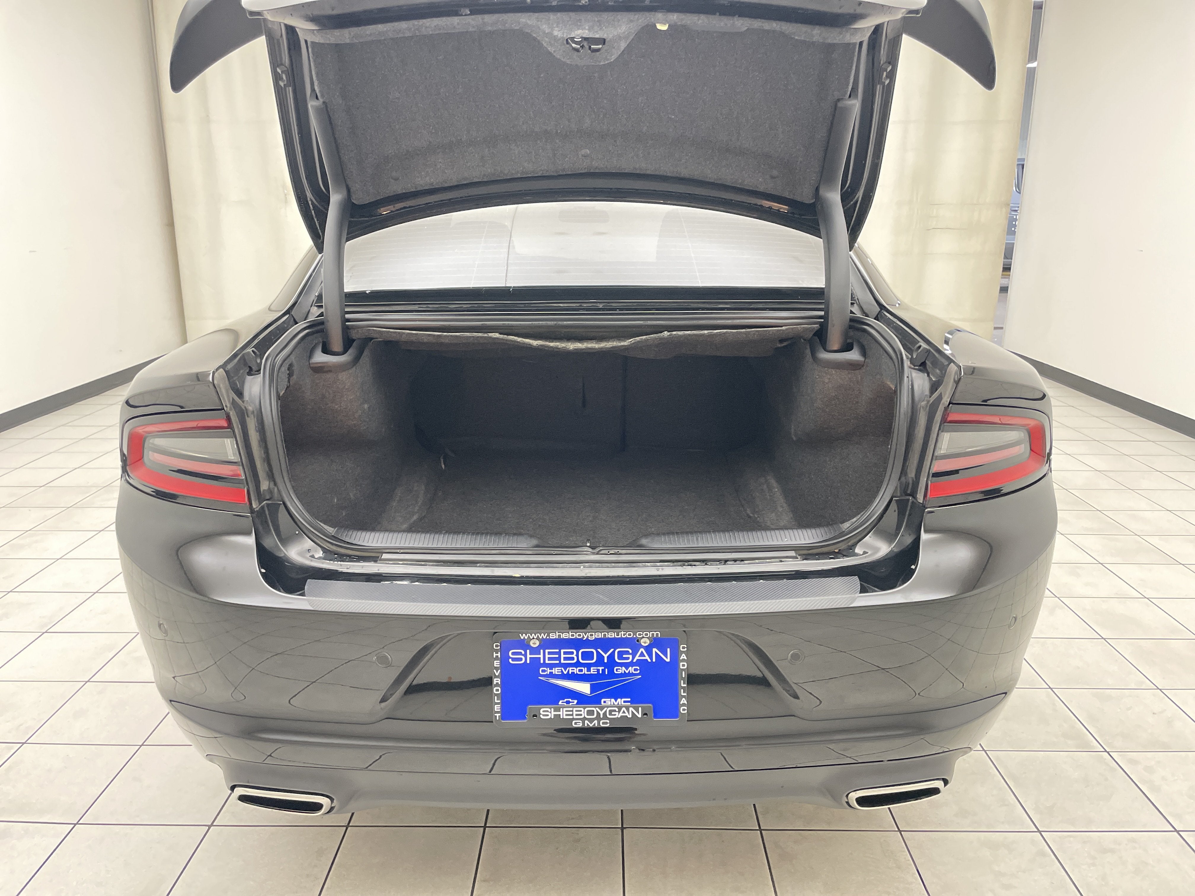 2021 Dodge Charger SXT RWD