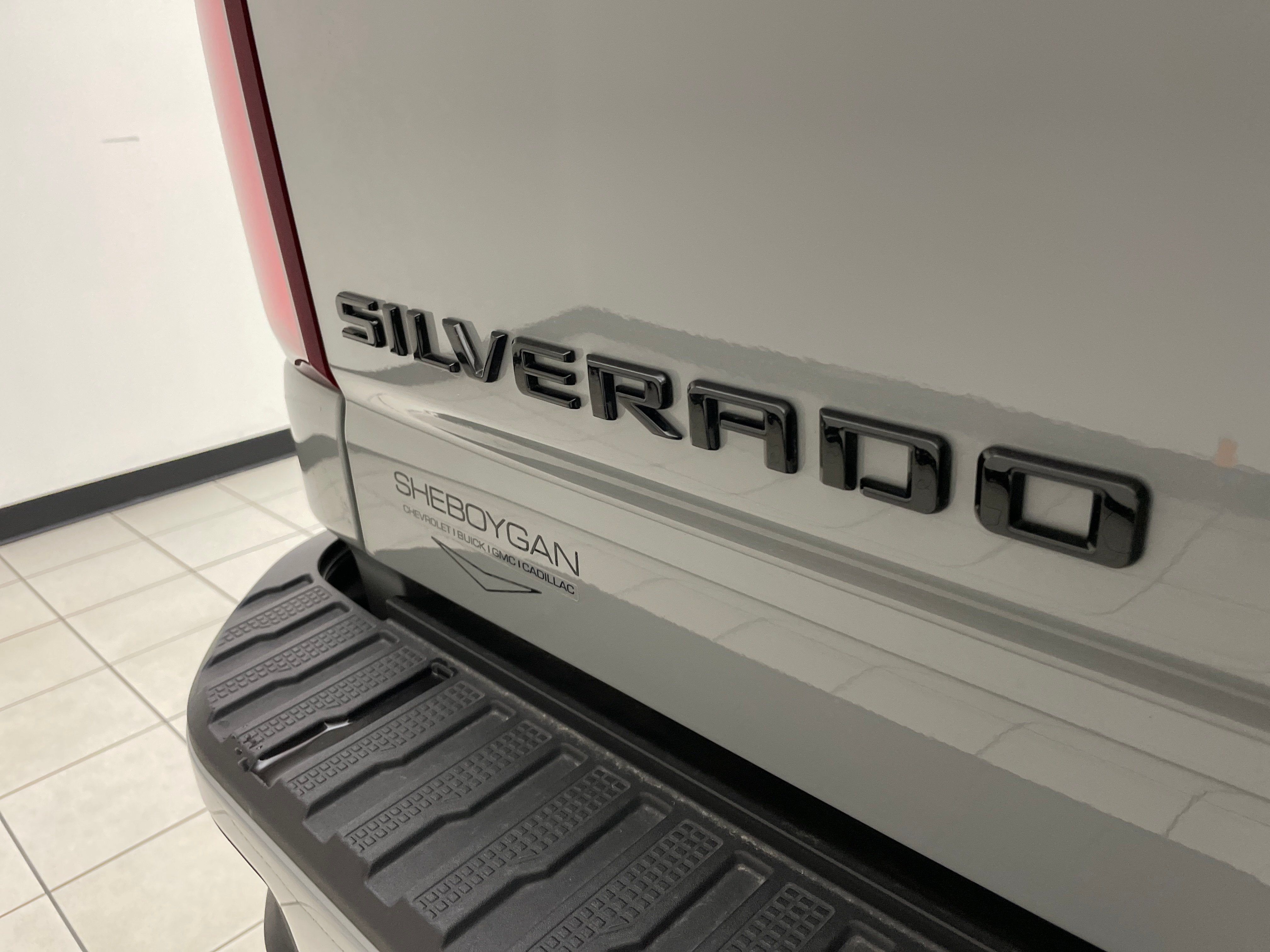 2024 Chevrolet Silverado 3500HD LT - Photo 37