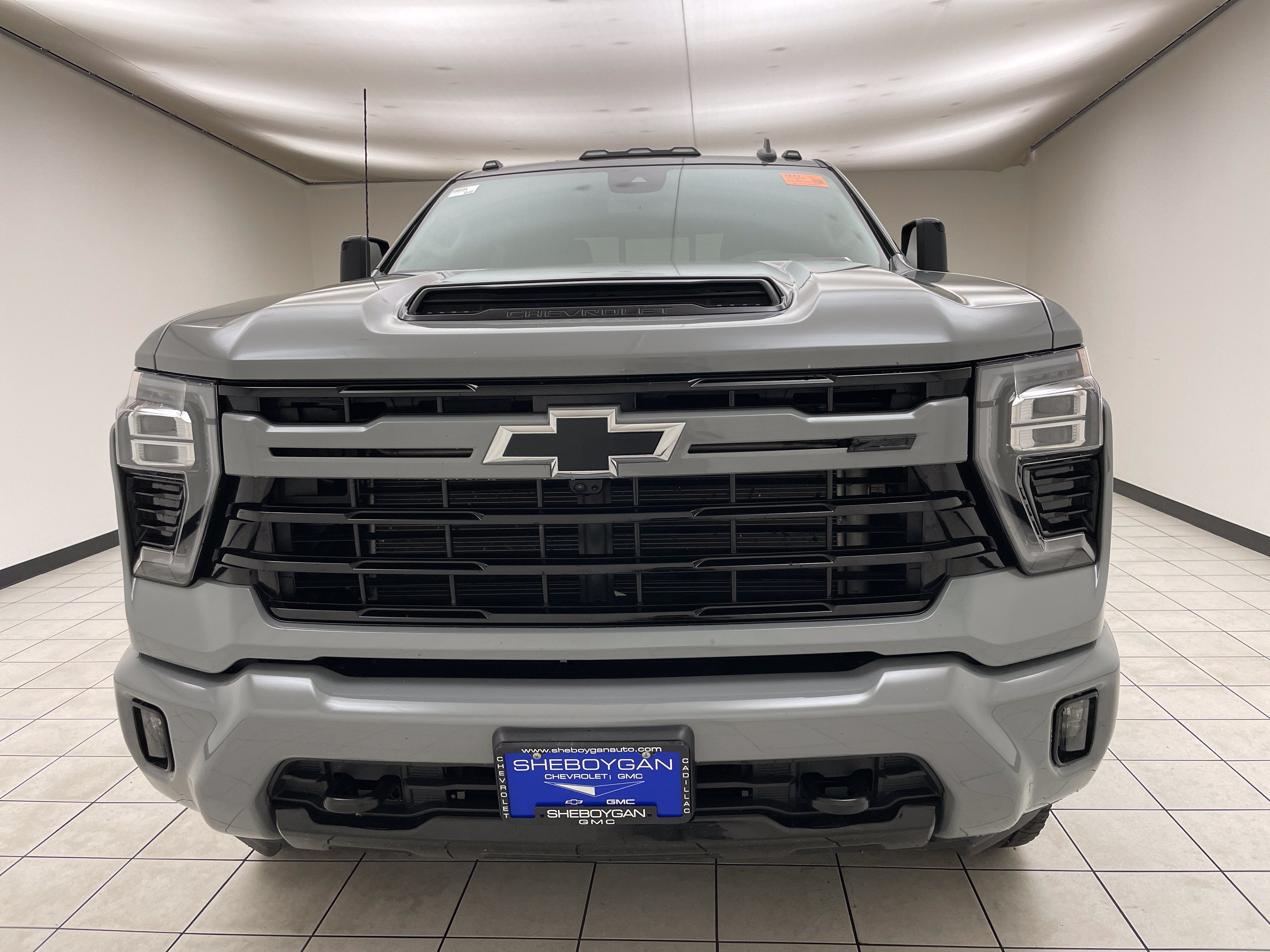 2024 Chevrolet Silverado 3500HD LT - Photo 6