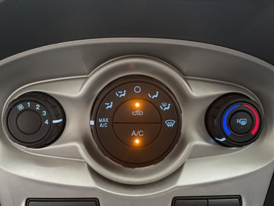 2016 Ford Fiesta SE
