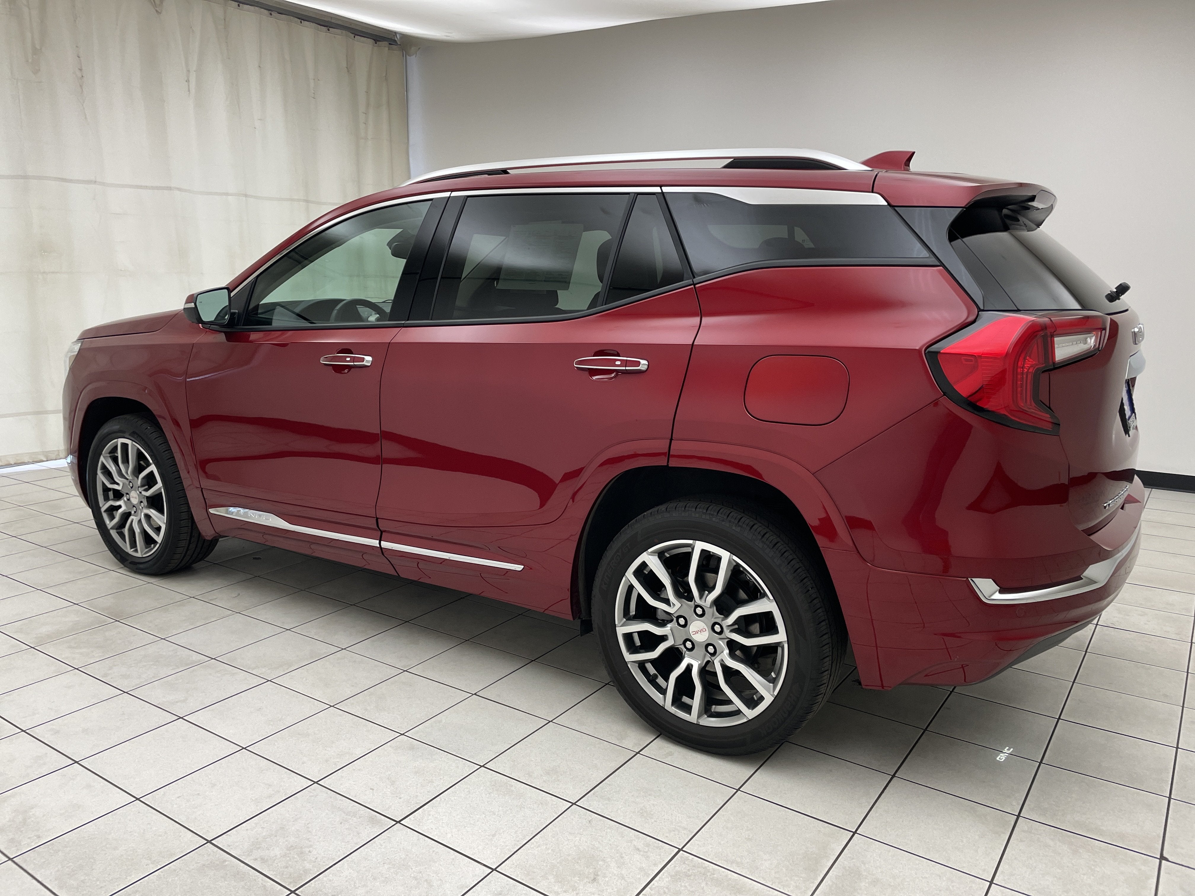 2024 GMC Terrain Denali