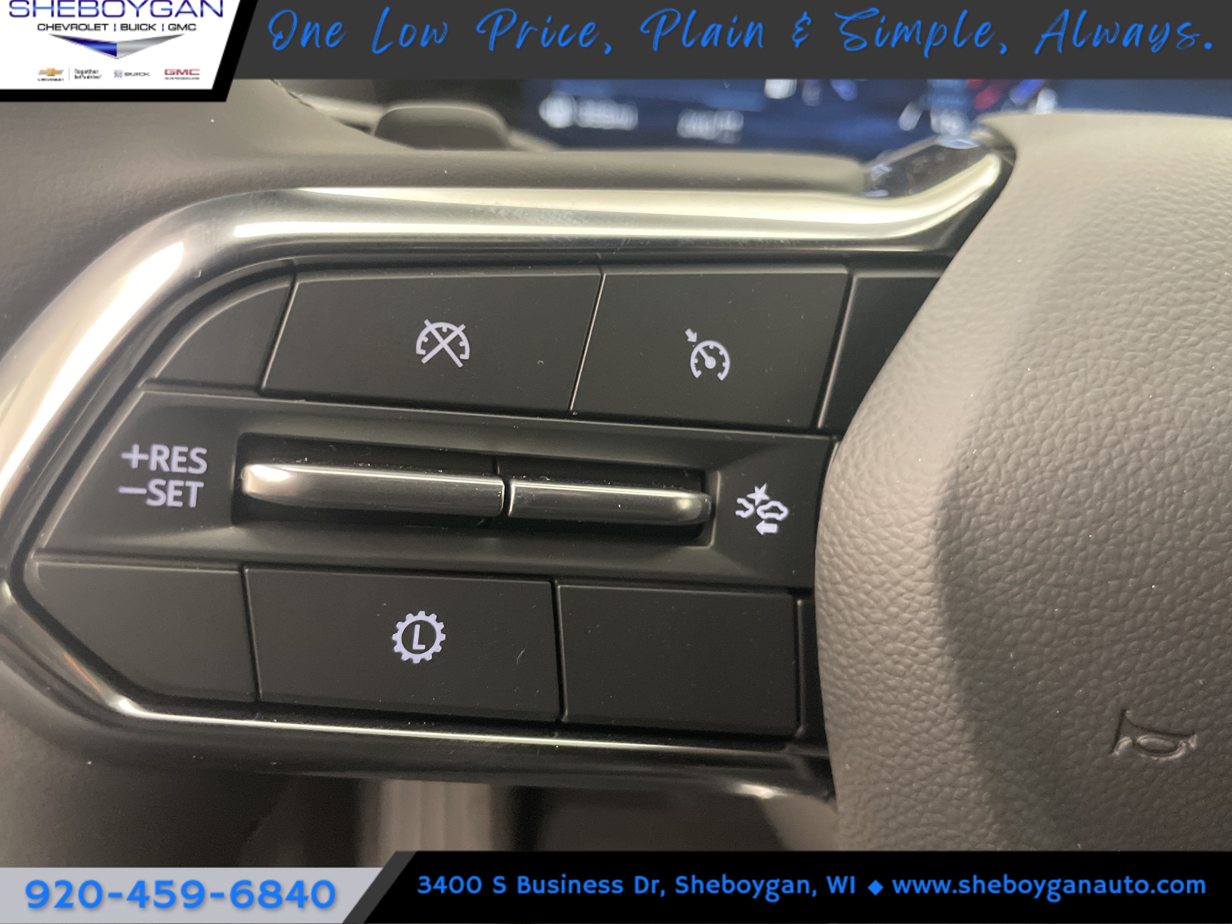 2027 Chevrolet Equinox LT - Photo 12