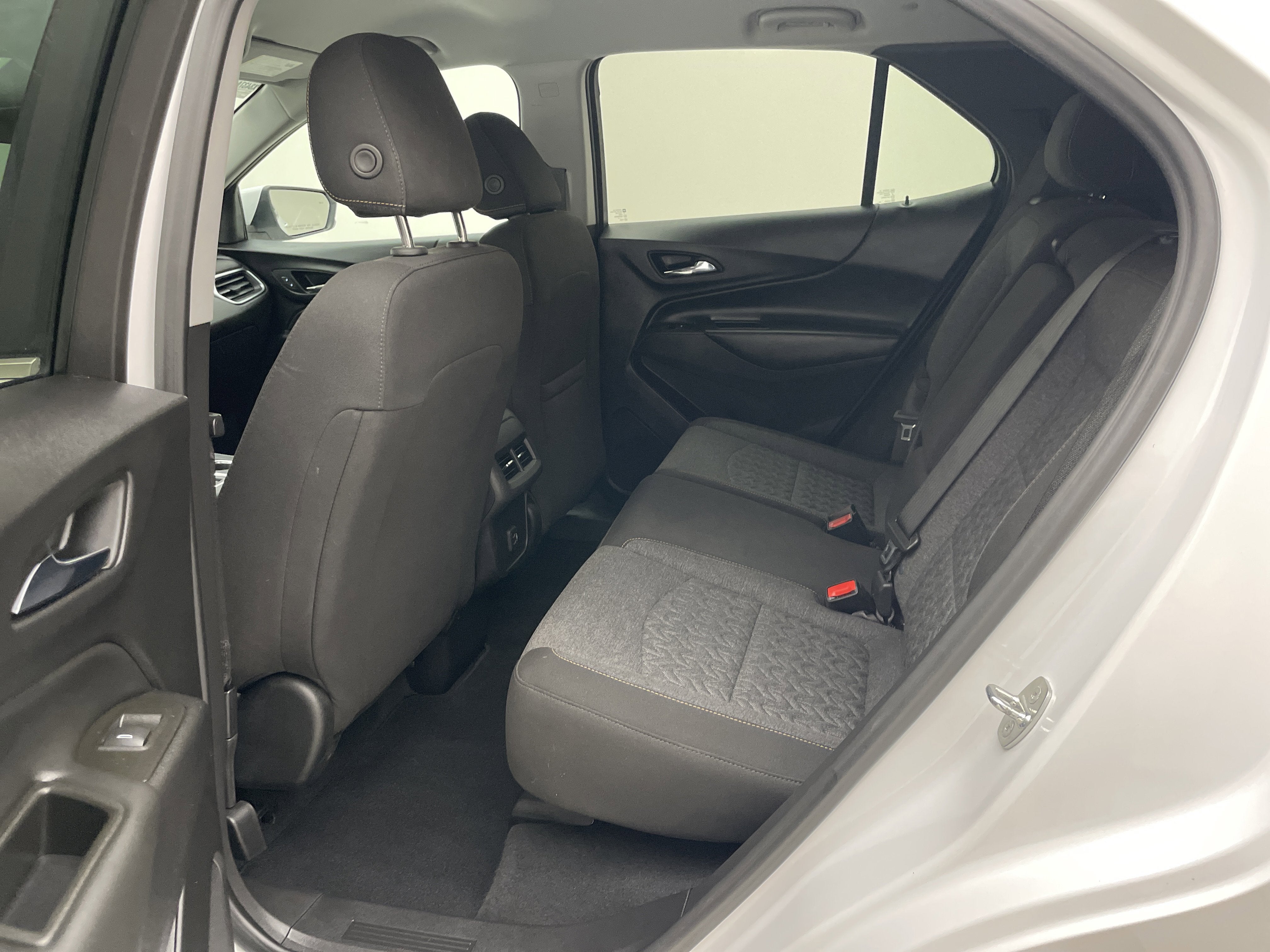 2023 Chevrolet Equinox LT - Photo 25