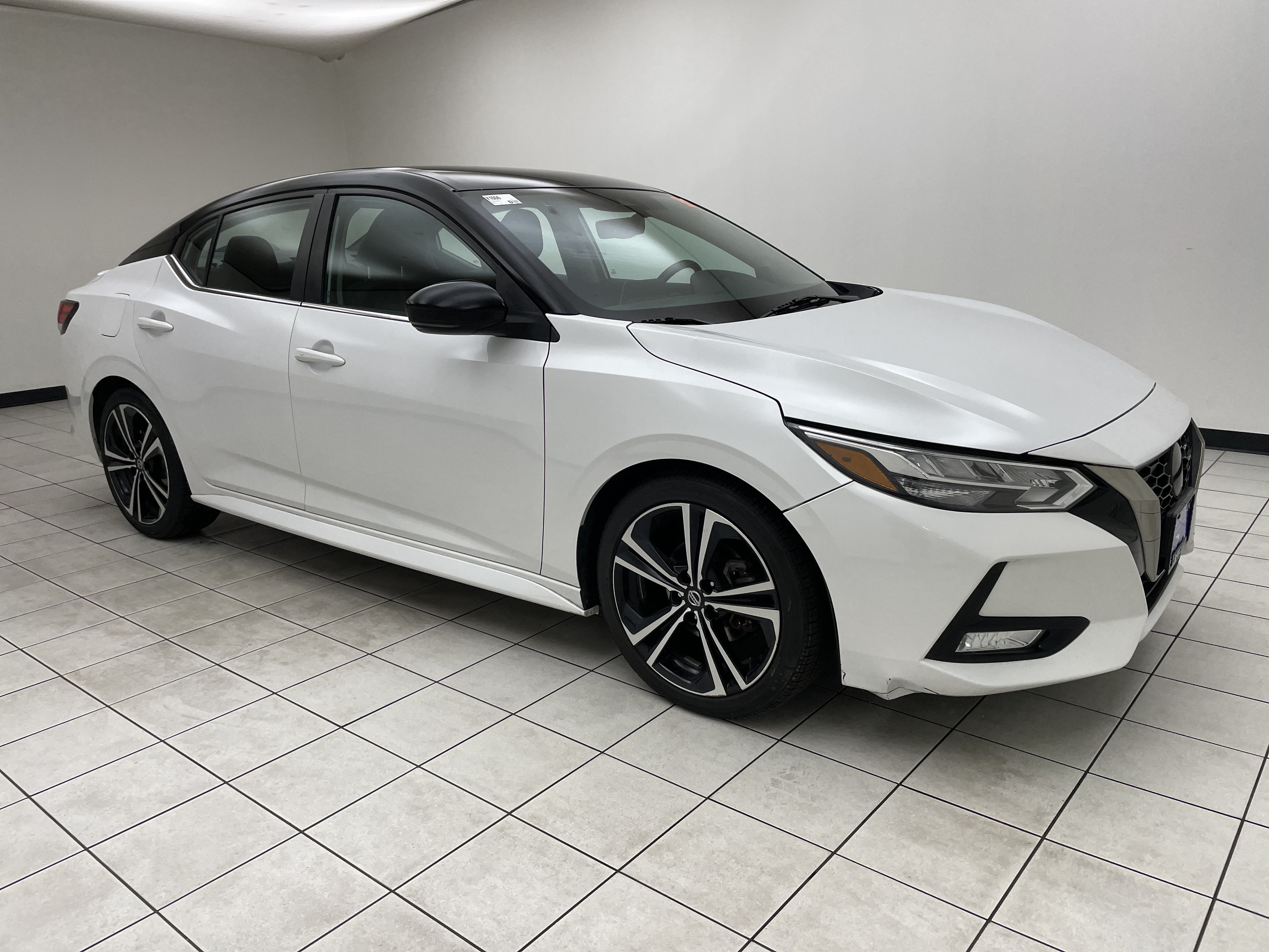 2022 Nissan Sentra SR Xtronic CVT