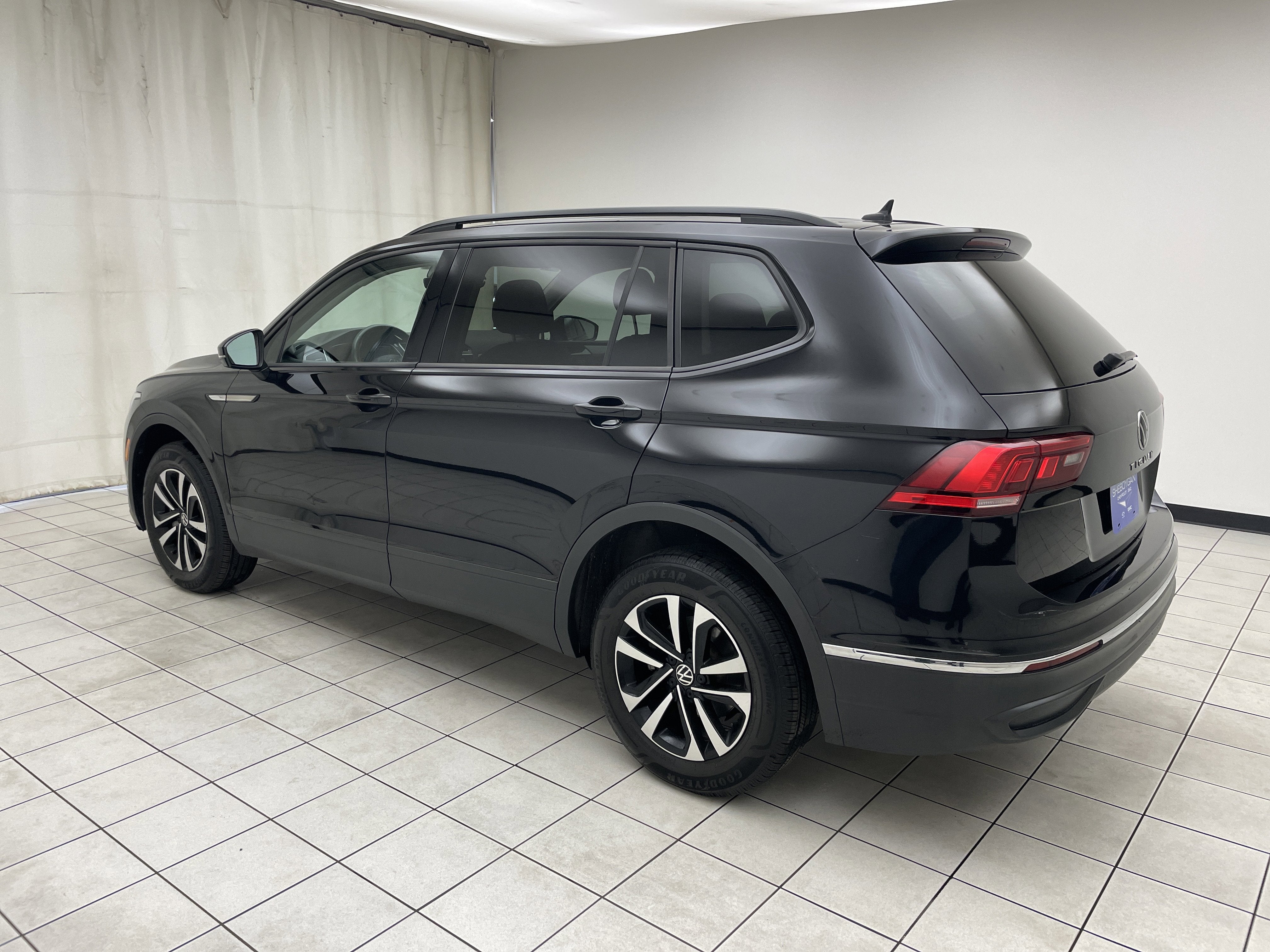 2022 Volkswagen Tiguan 2.0T S
