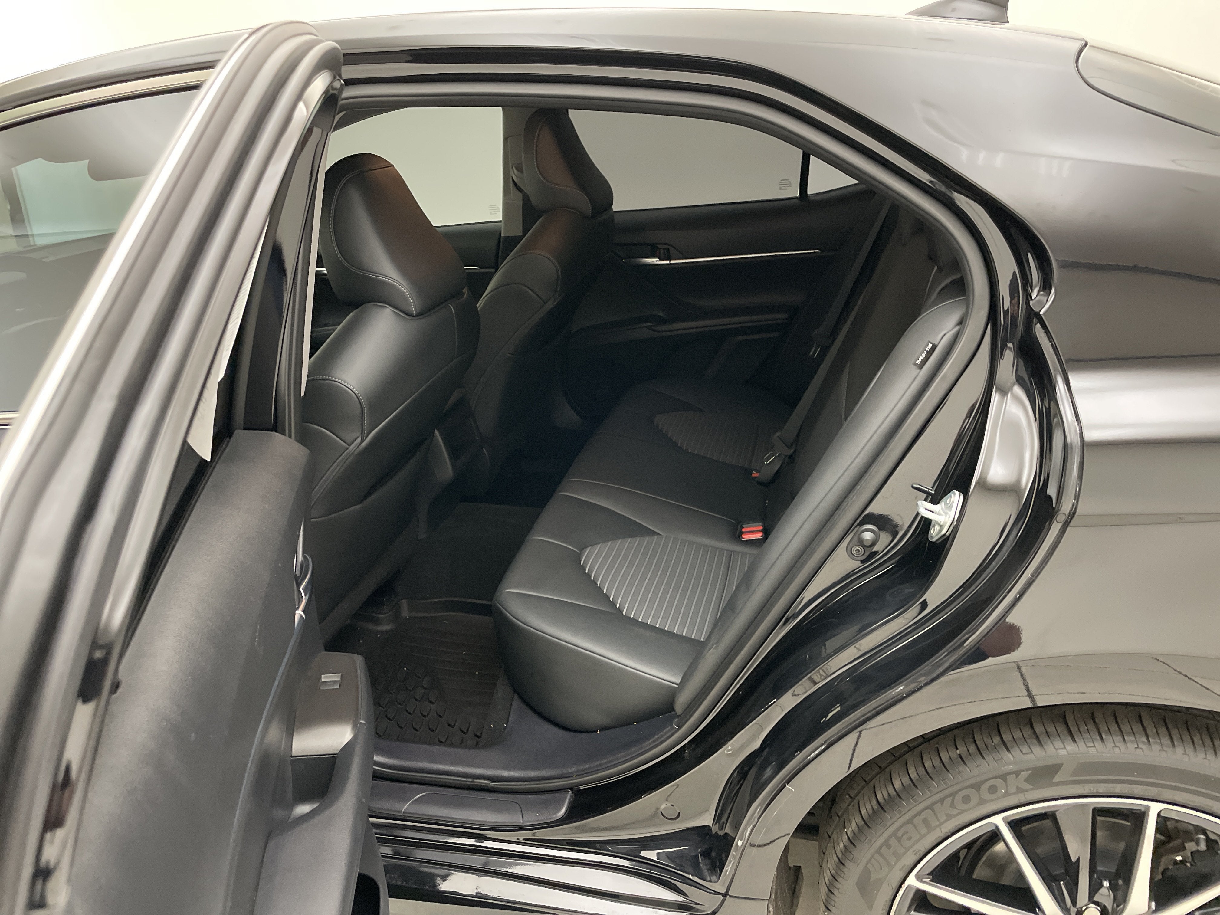 2023 Toyota Camry SE AWD