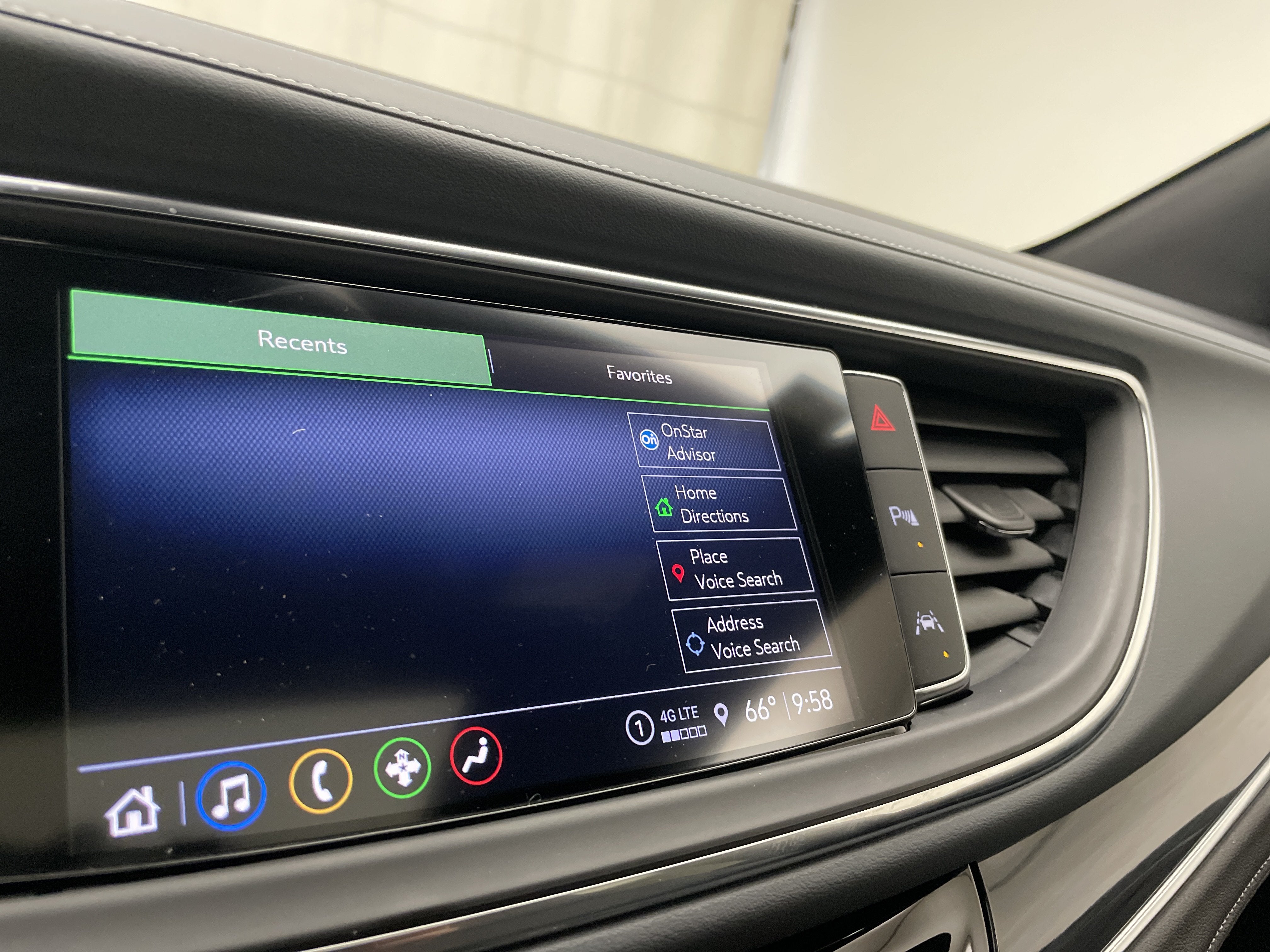 2023 Buick Enclave Essence - Photo 16