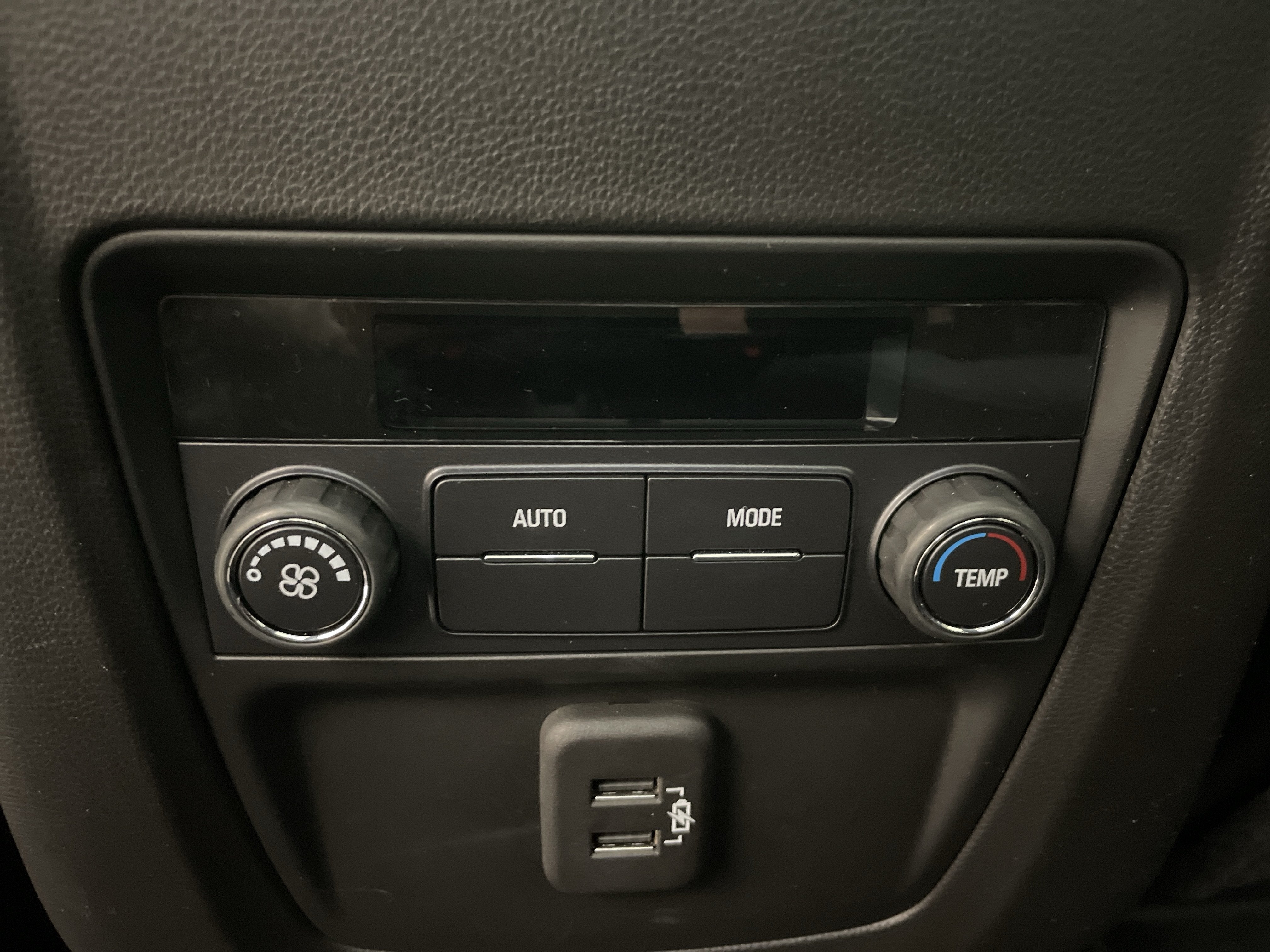 2023 Buick Enclave Essence - Photo 29