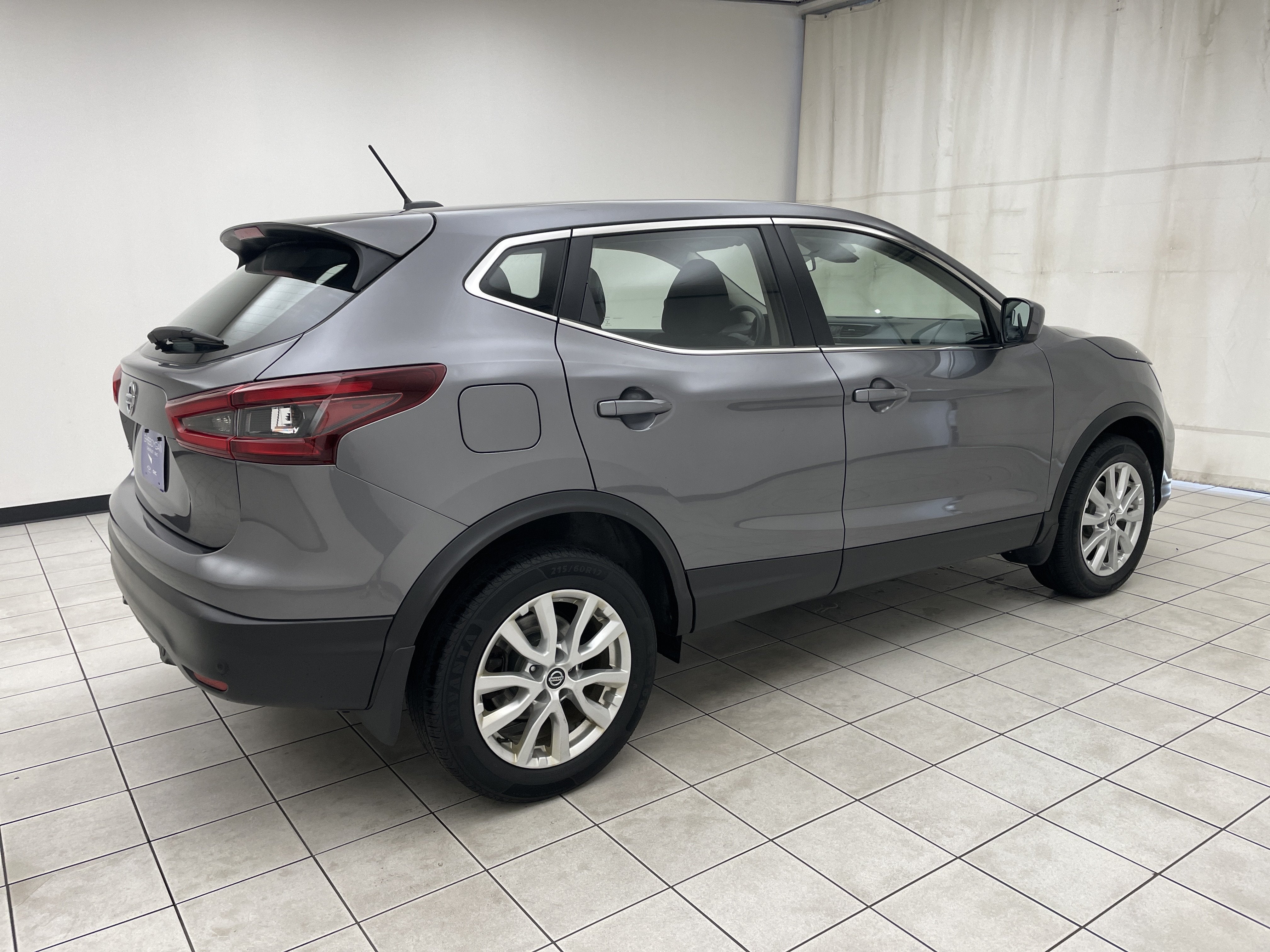 2020 Nissan Rogue Sport S FWD Xtronic CVT