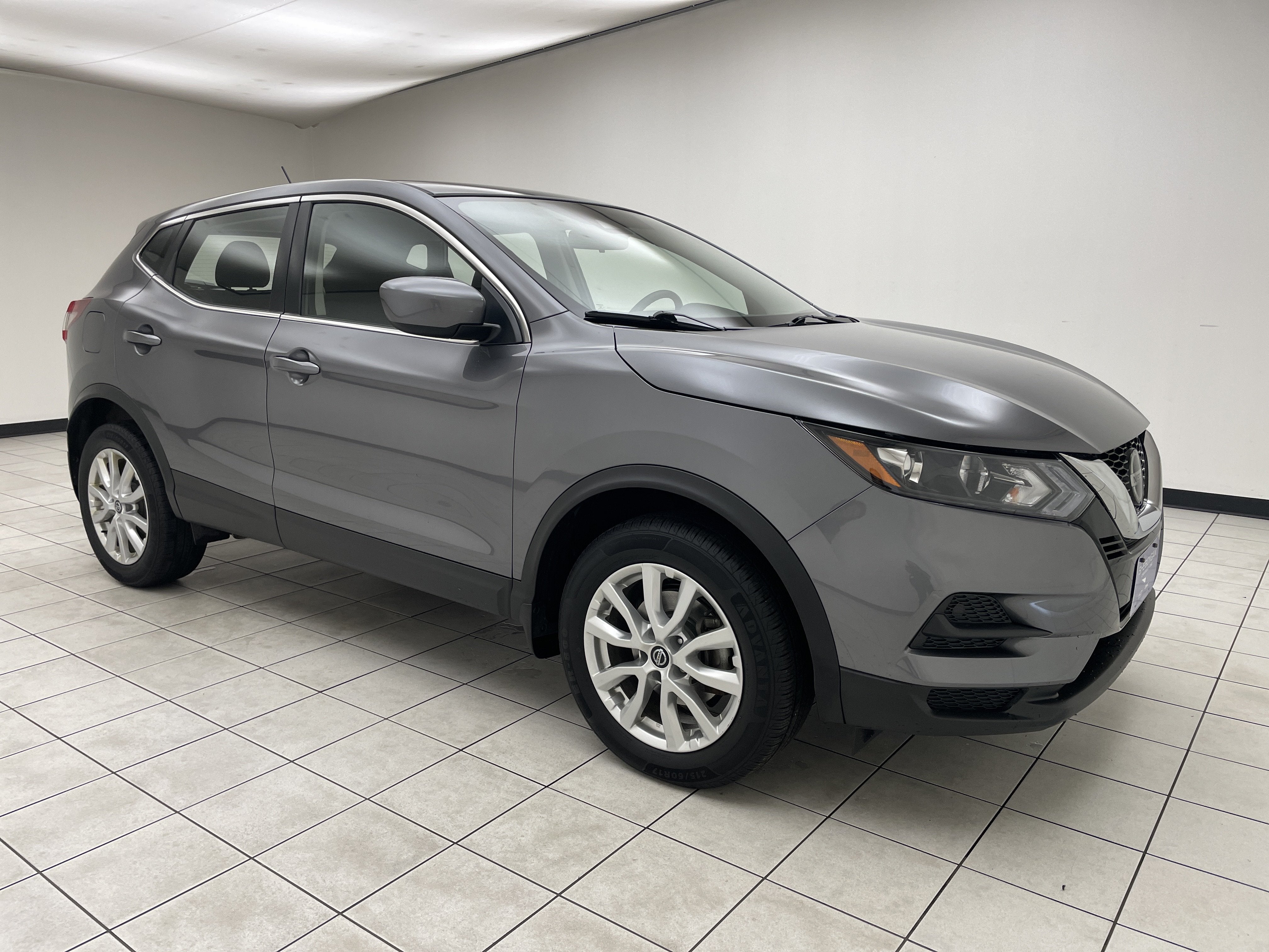 2020 Nissan Rogue Sport S FWD Xtronic CVT