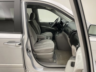 2007 Hyundai Entourage GLS