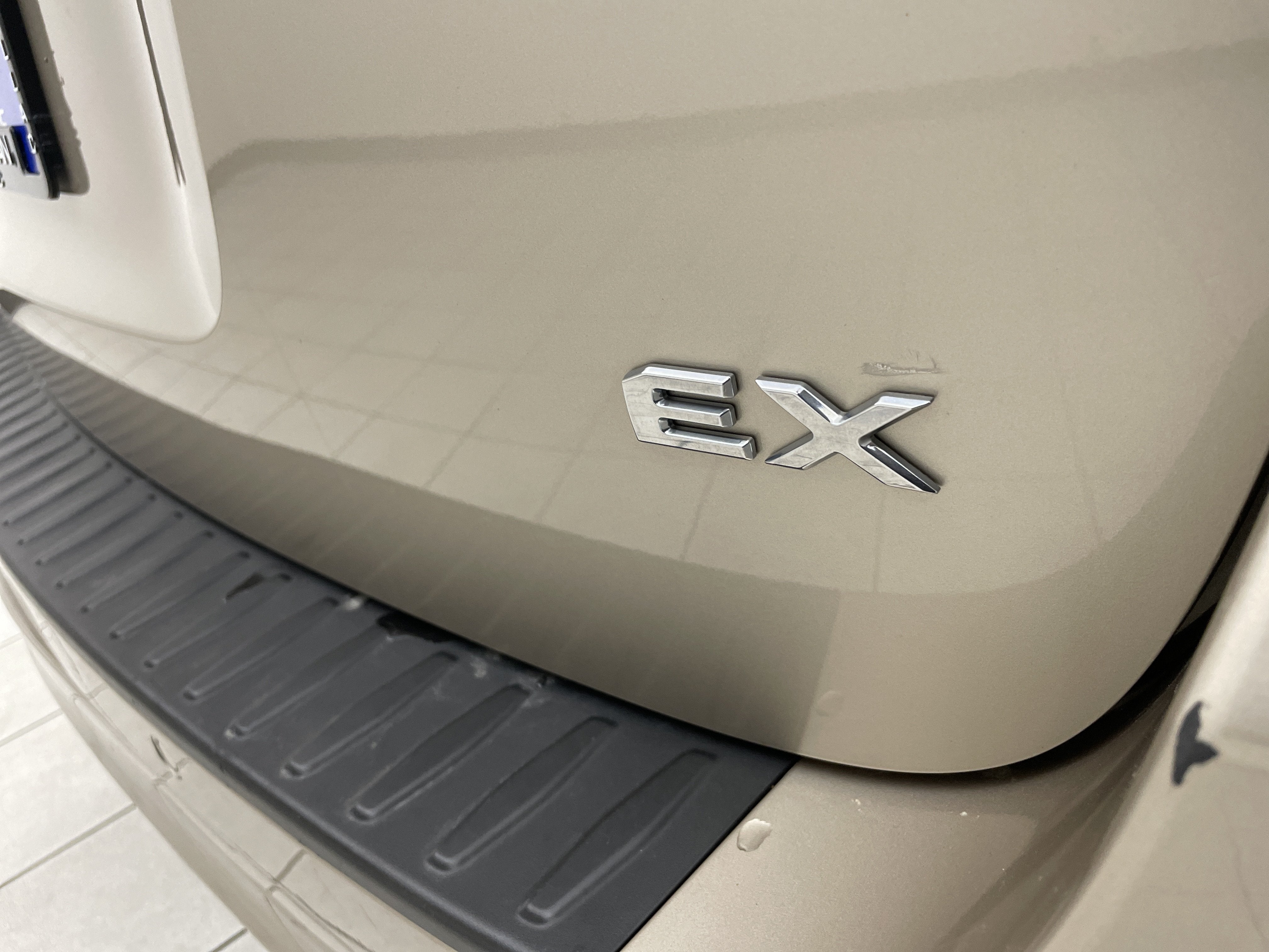 2017 Kia Sedona EX - Photo 31
