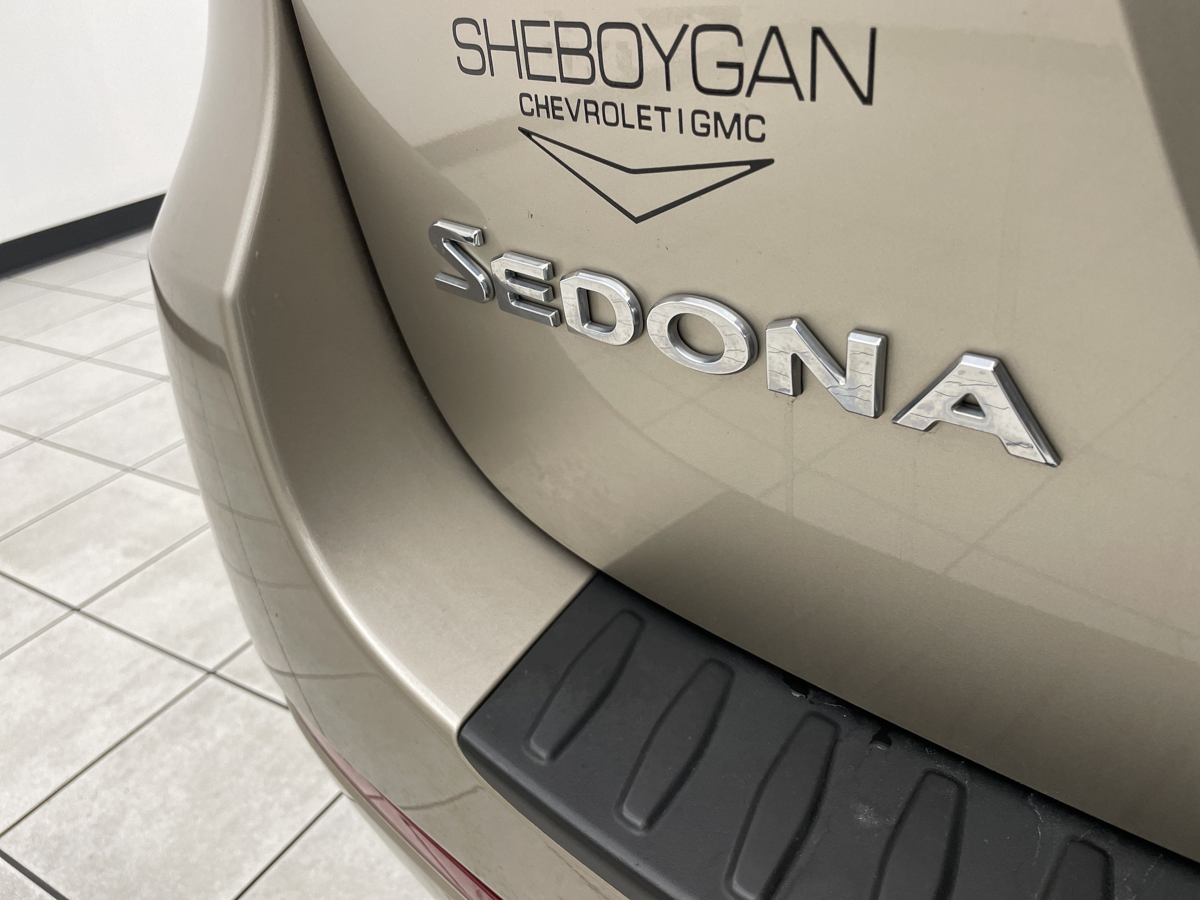 2017 Kia Sedona EX - Photo 32