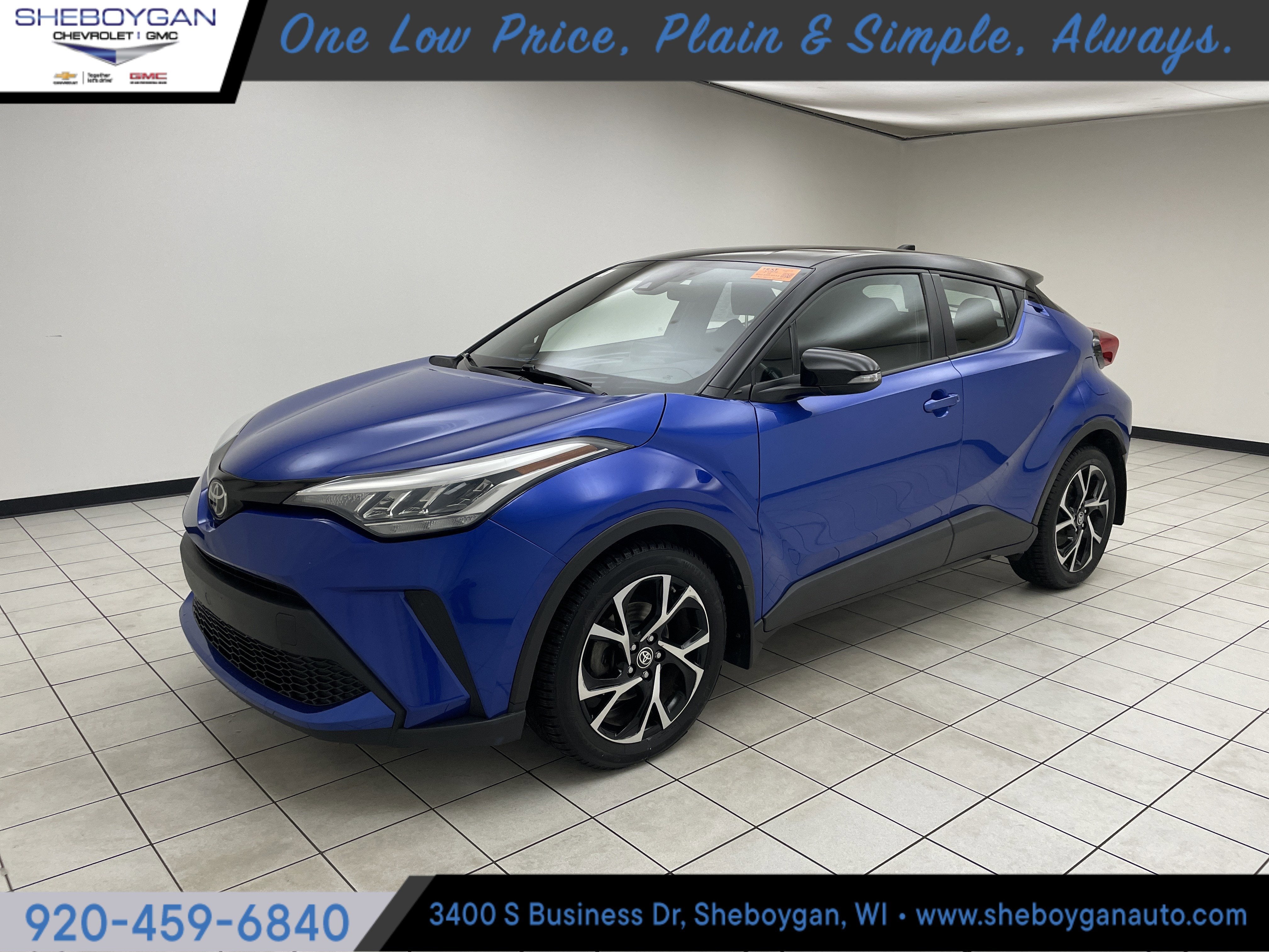 2020 Toyota C-HR XLE's photo