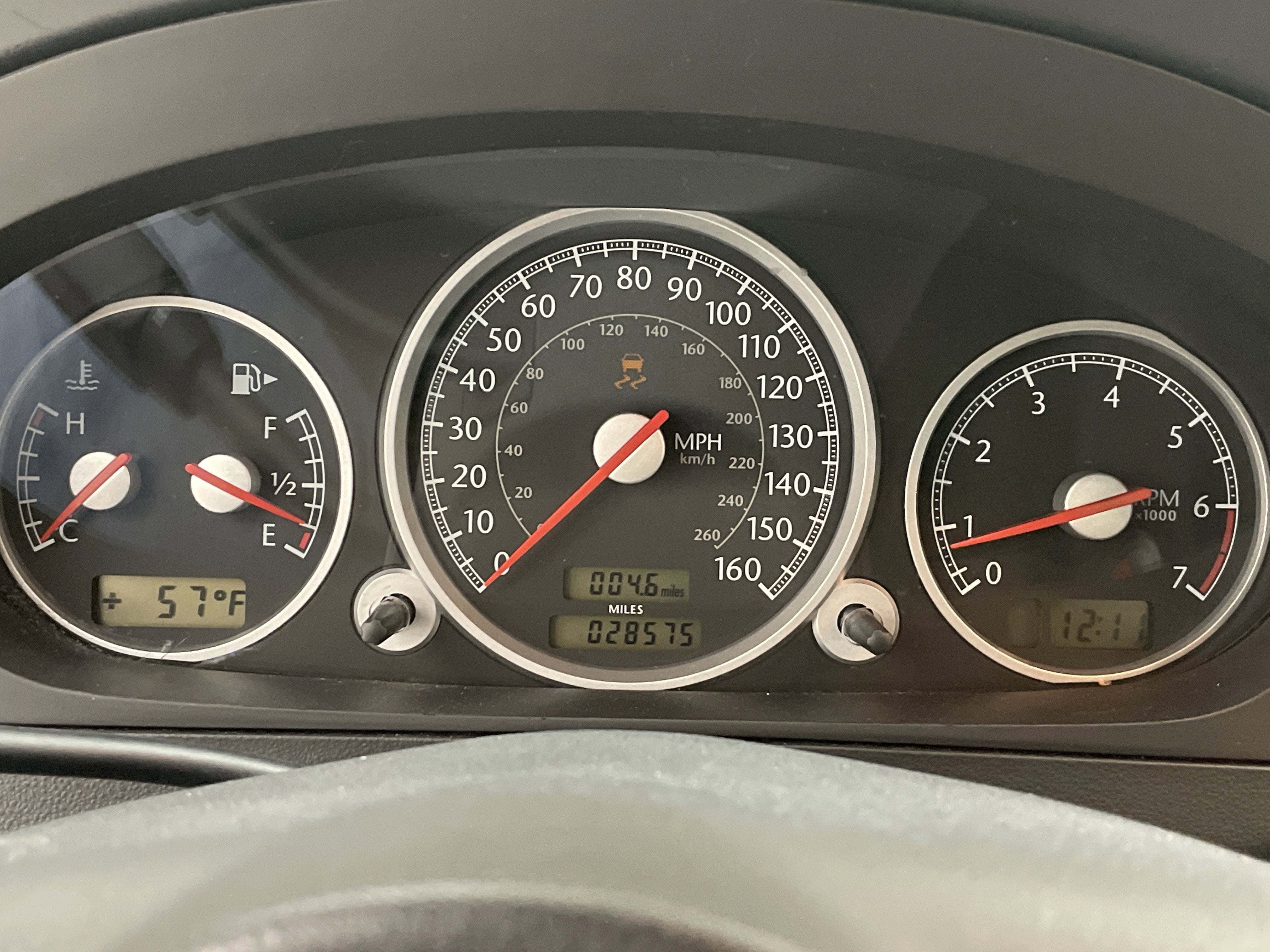 2004 Chrysler Crossfire Base