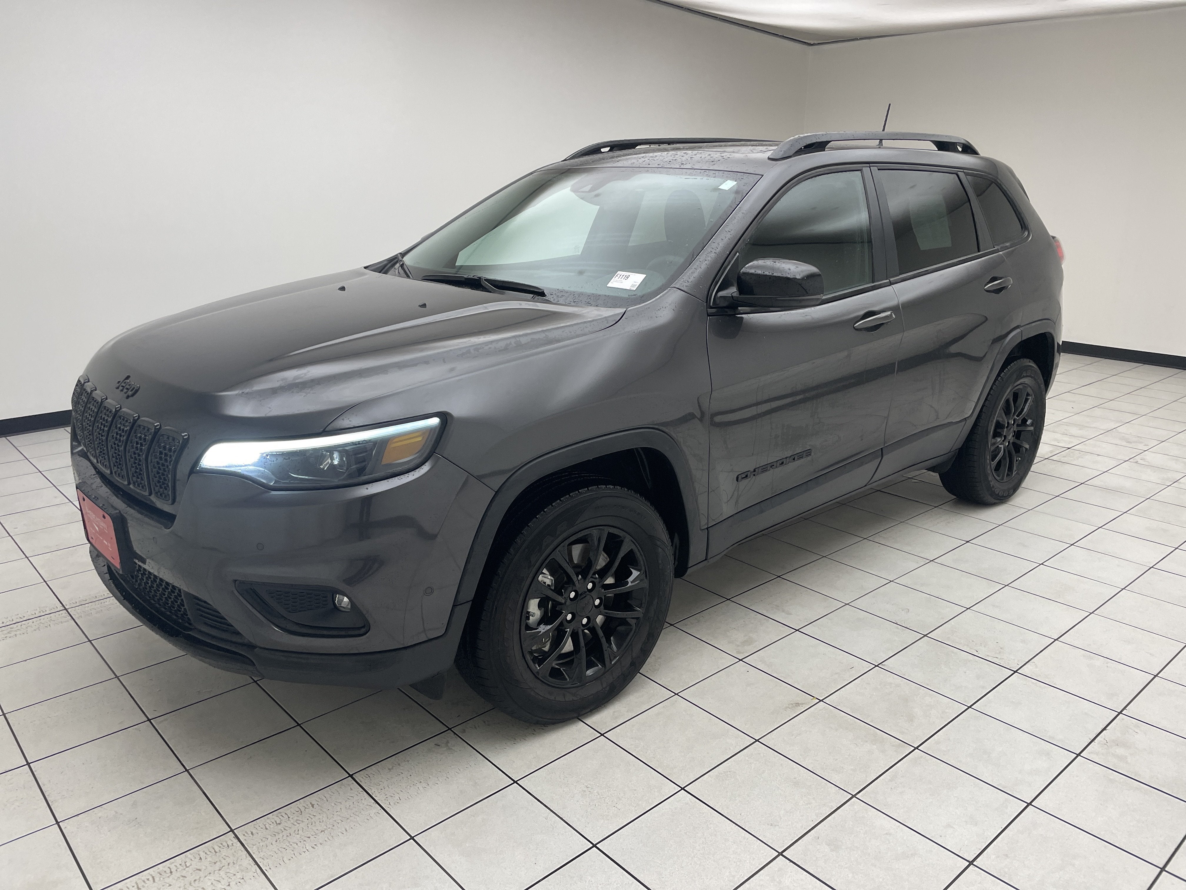 2023 Jeep Cherokee Altitude Lux