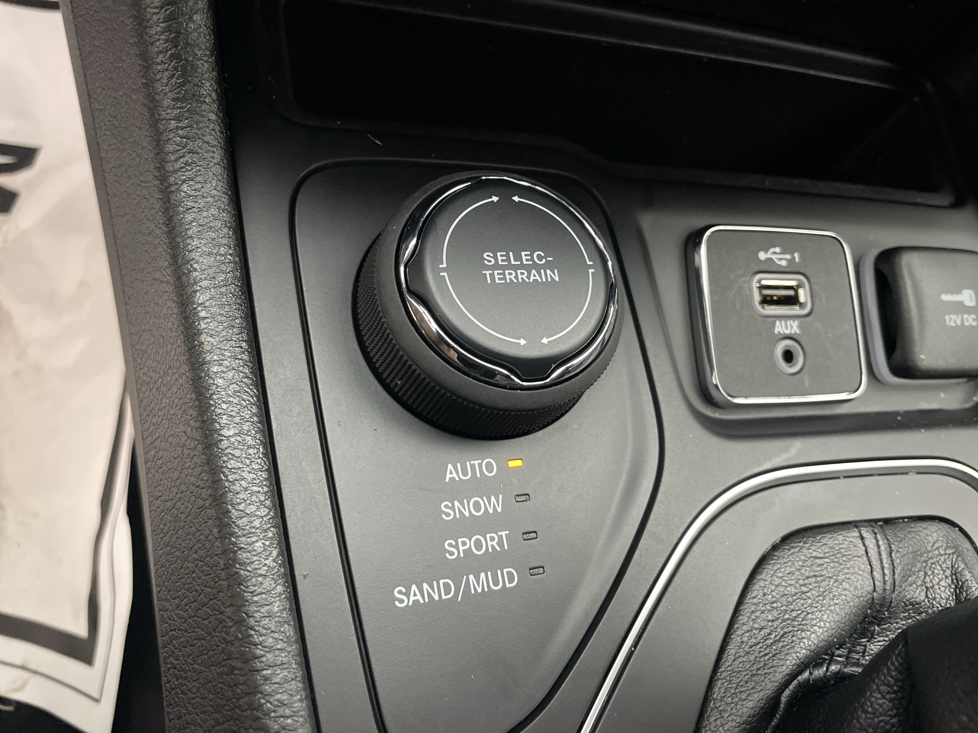 2022 Jeep Cherokee Latitude Lux 4x4
