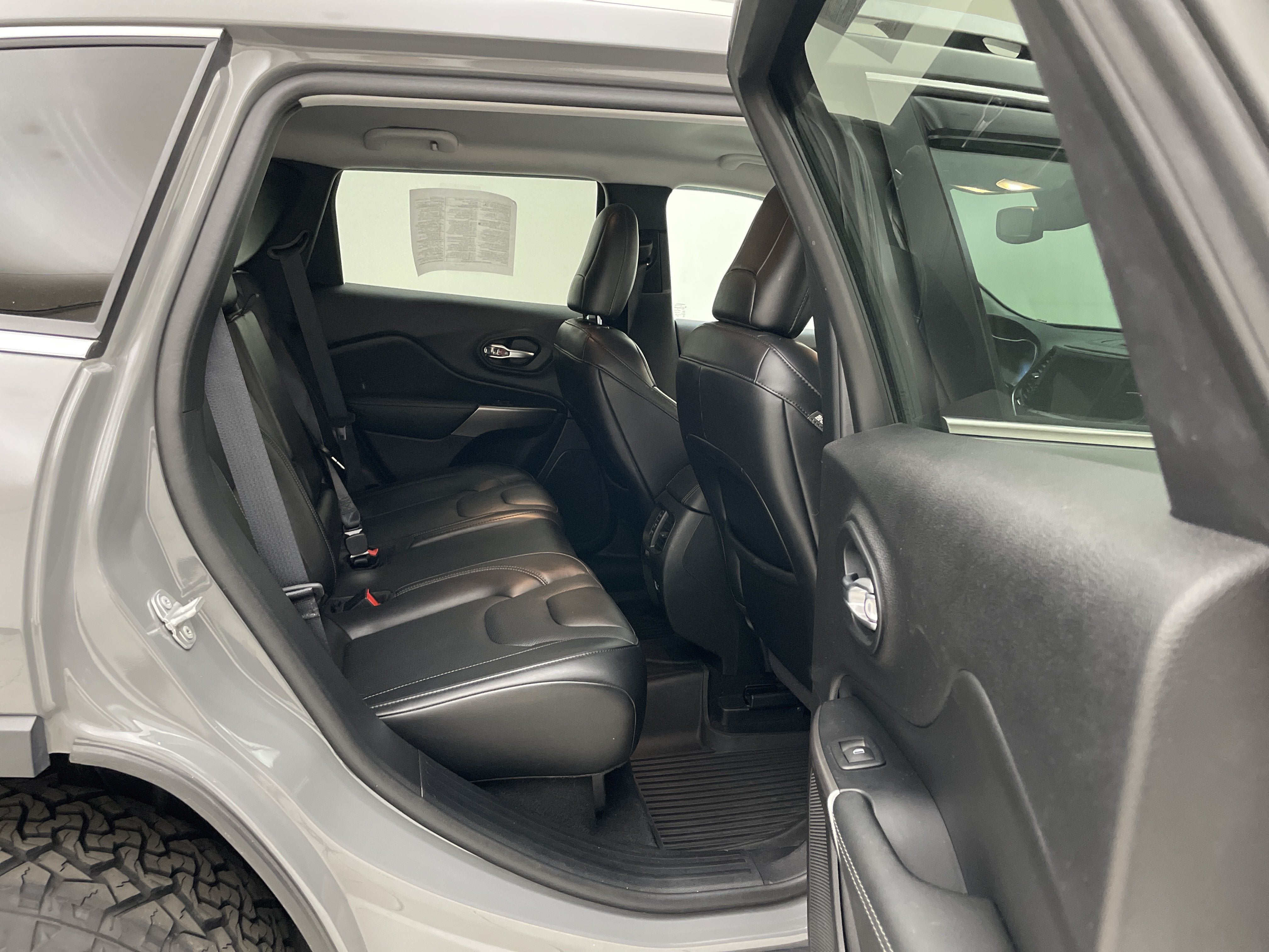 2021 Jeep Cherokee Latitude Lux 4x4