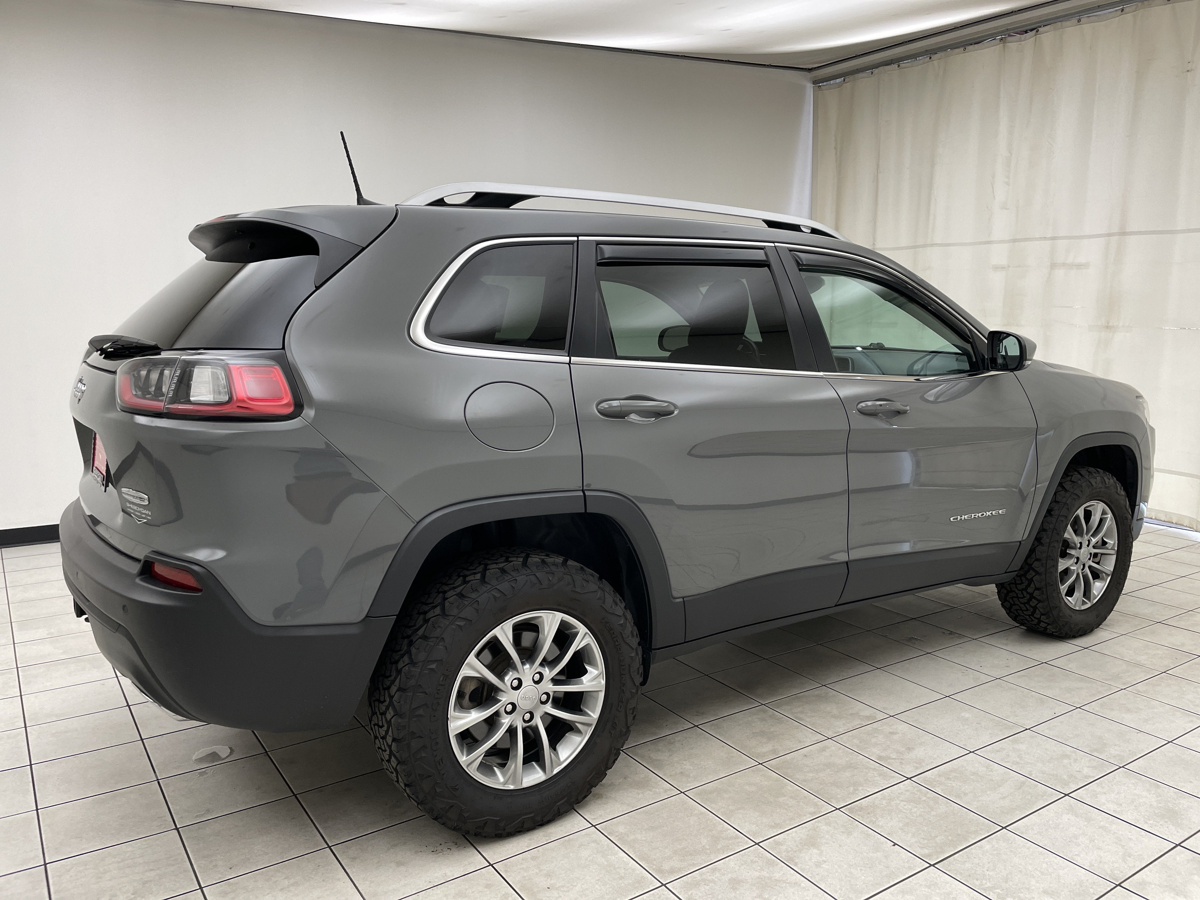 2021 Jeep Cherokee Latitude Lux 4x4