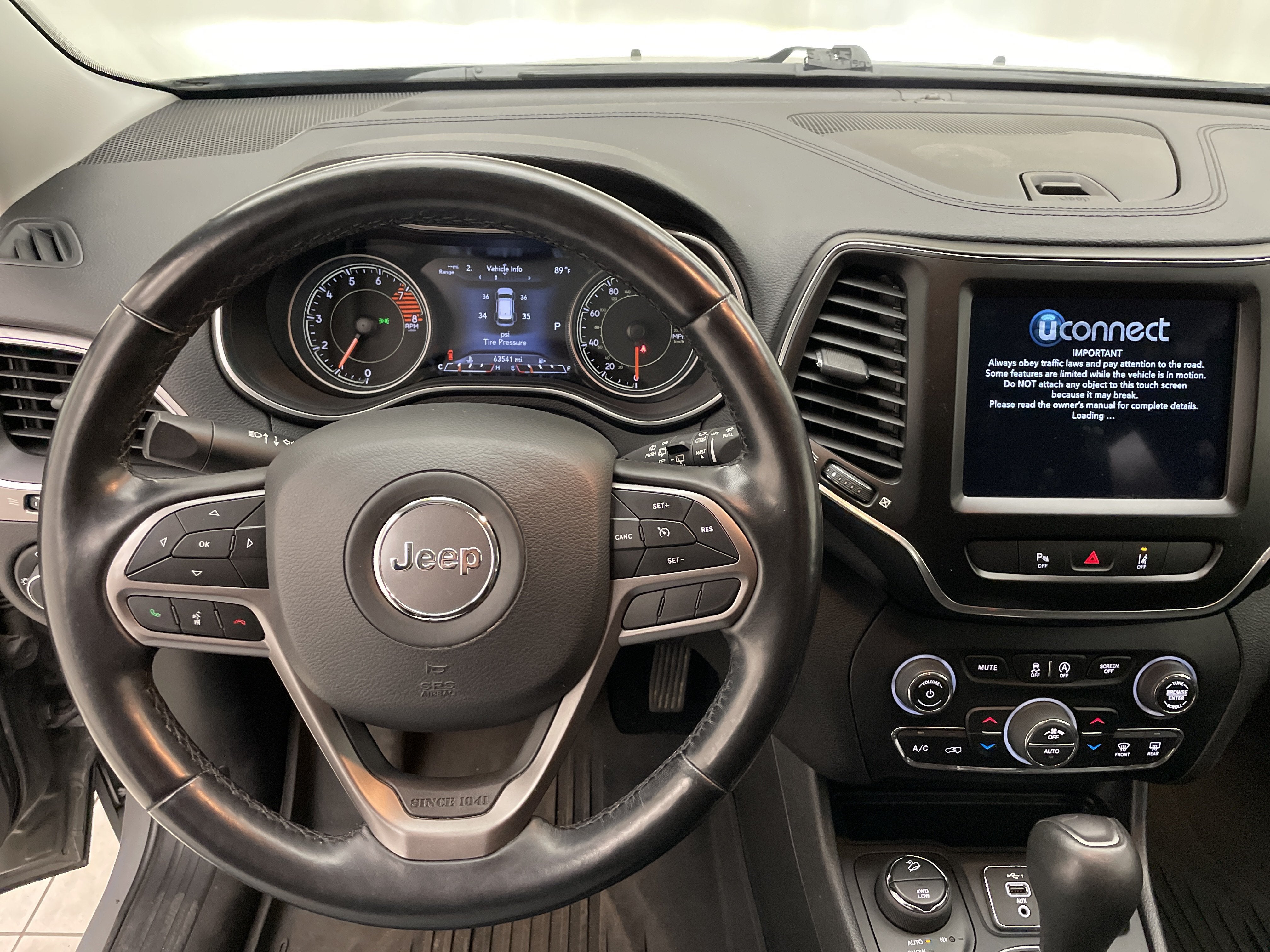 2021 Jeep Cherokee Latitude Lux 4x4