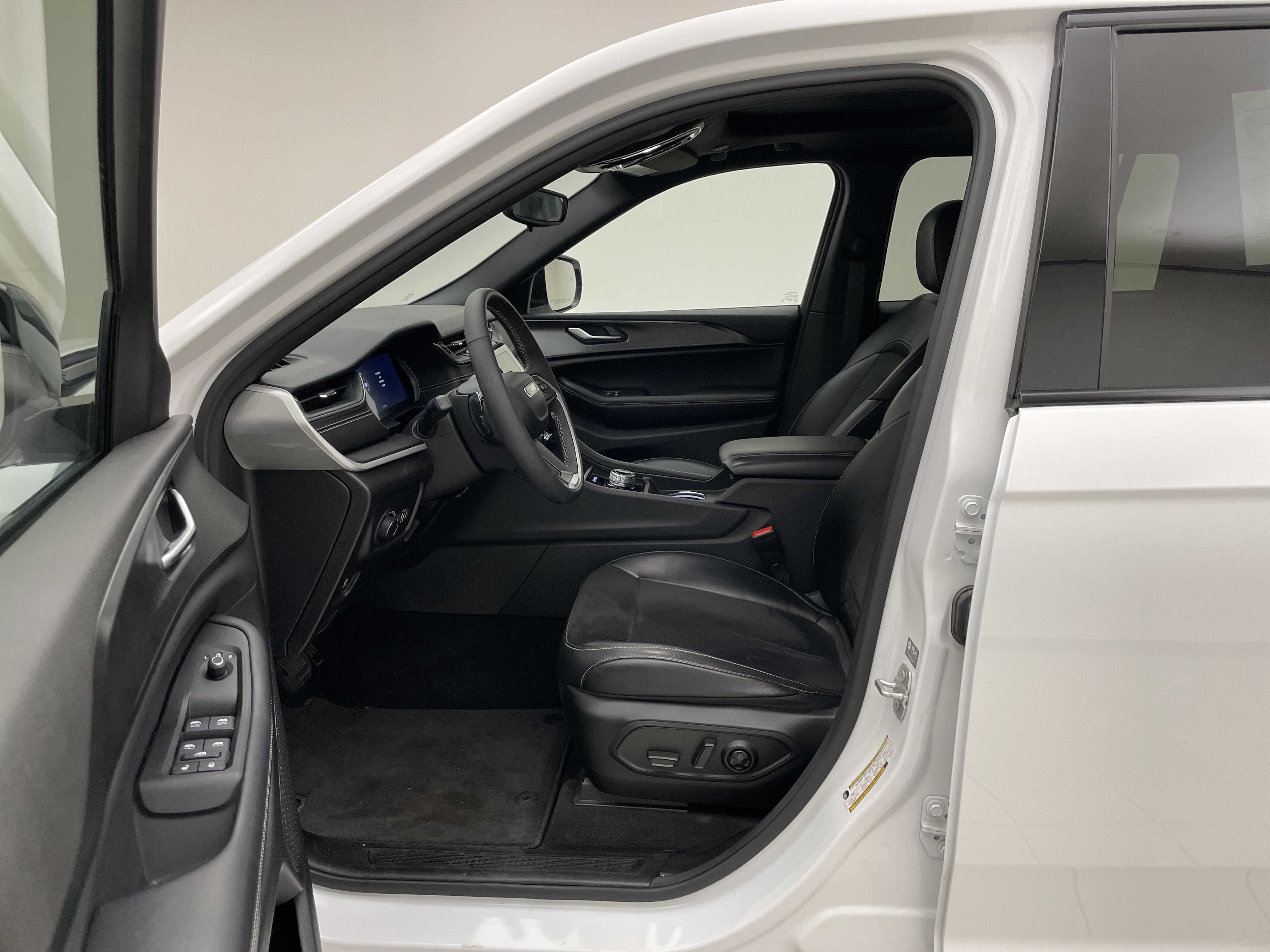 2023 Jeep Grand Cherokee Altitude X 4x4