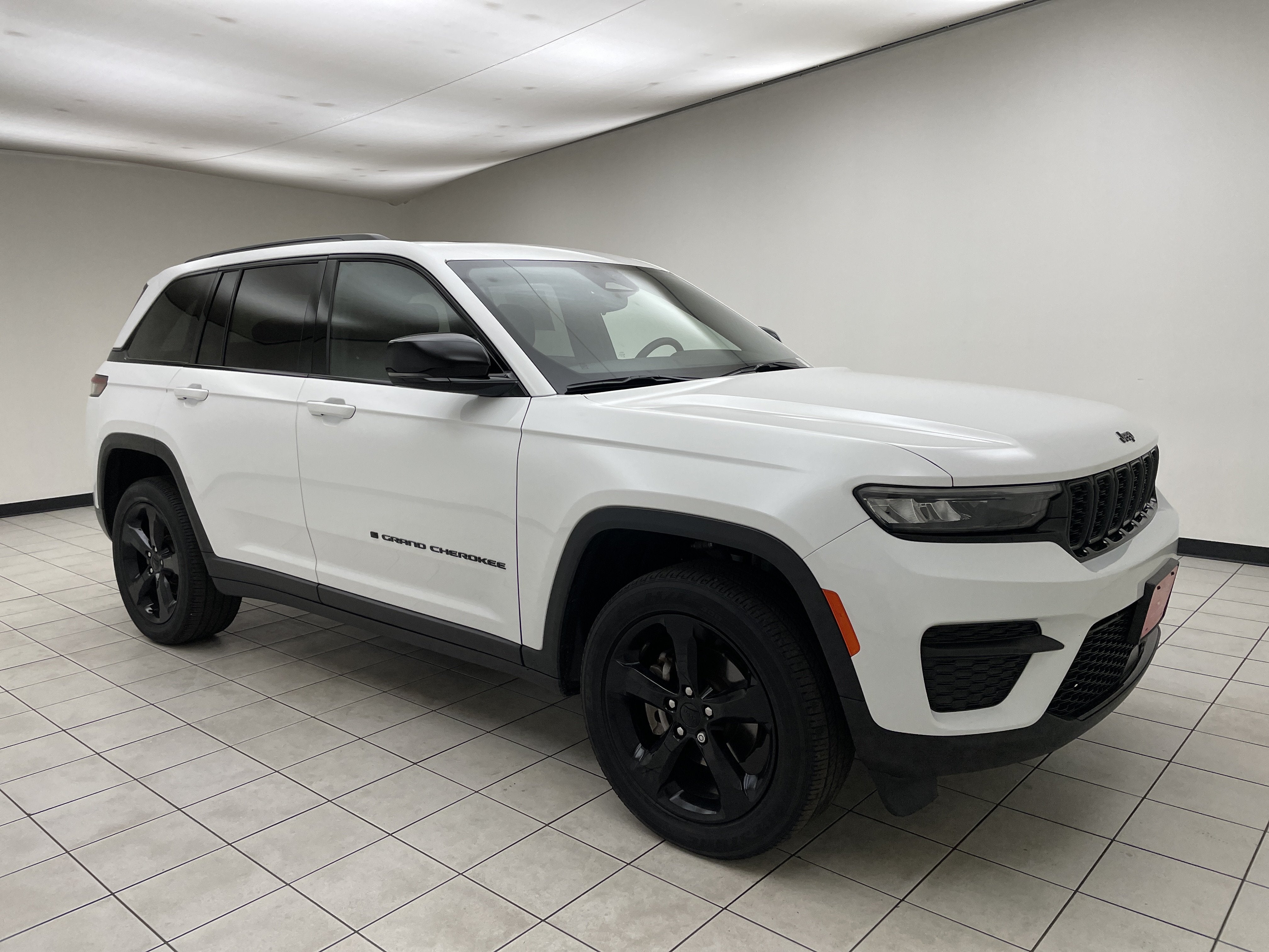 2023 Jeep Grand Cherokee Altitude X 4x4