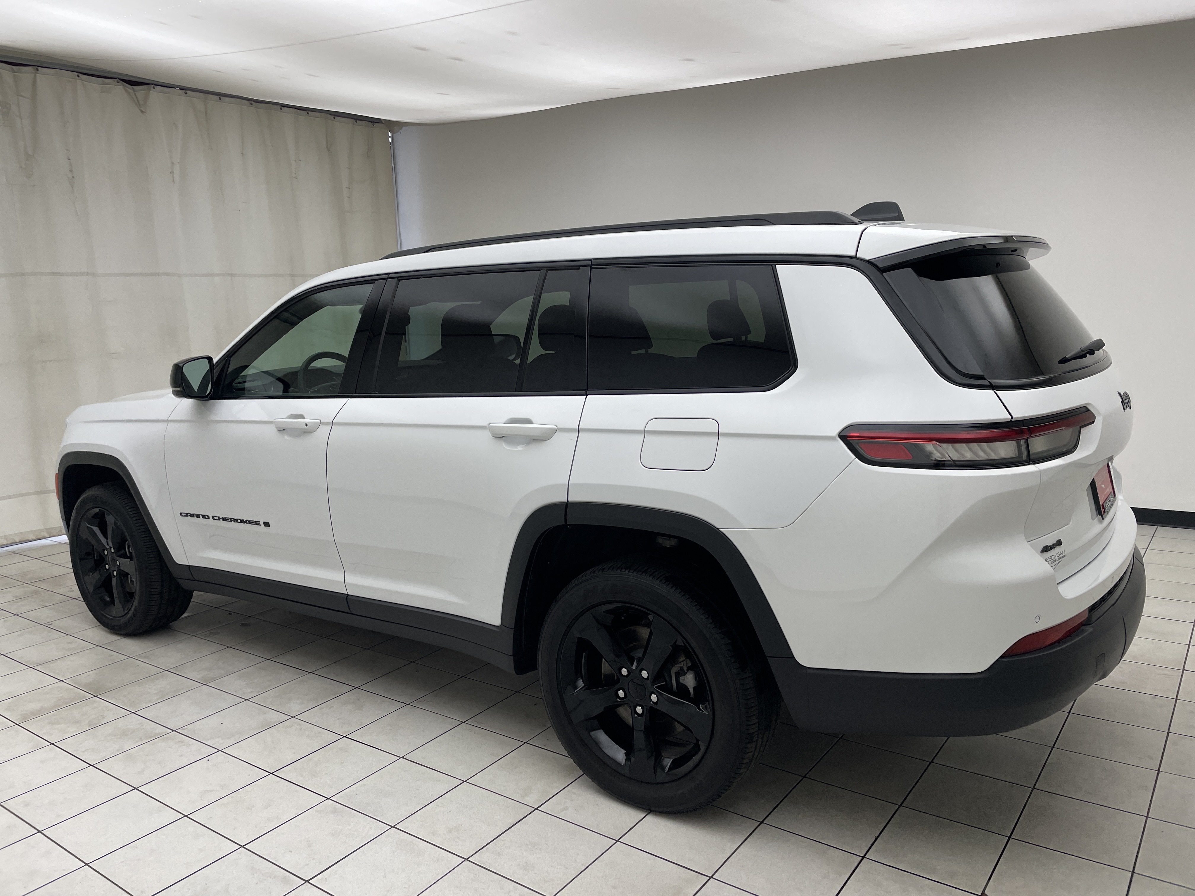 2024 Jeep Grand Cherokee L Altitude X 4x4
