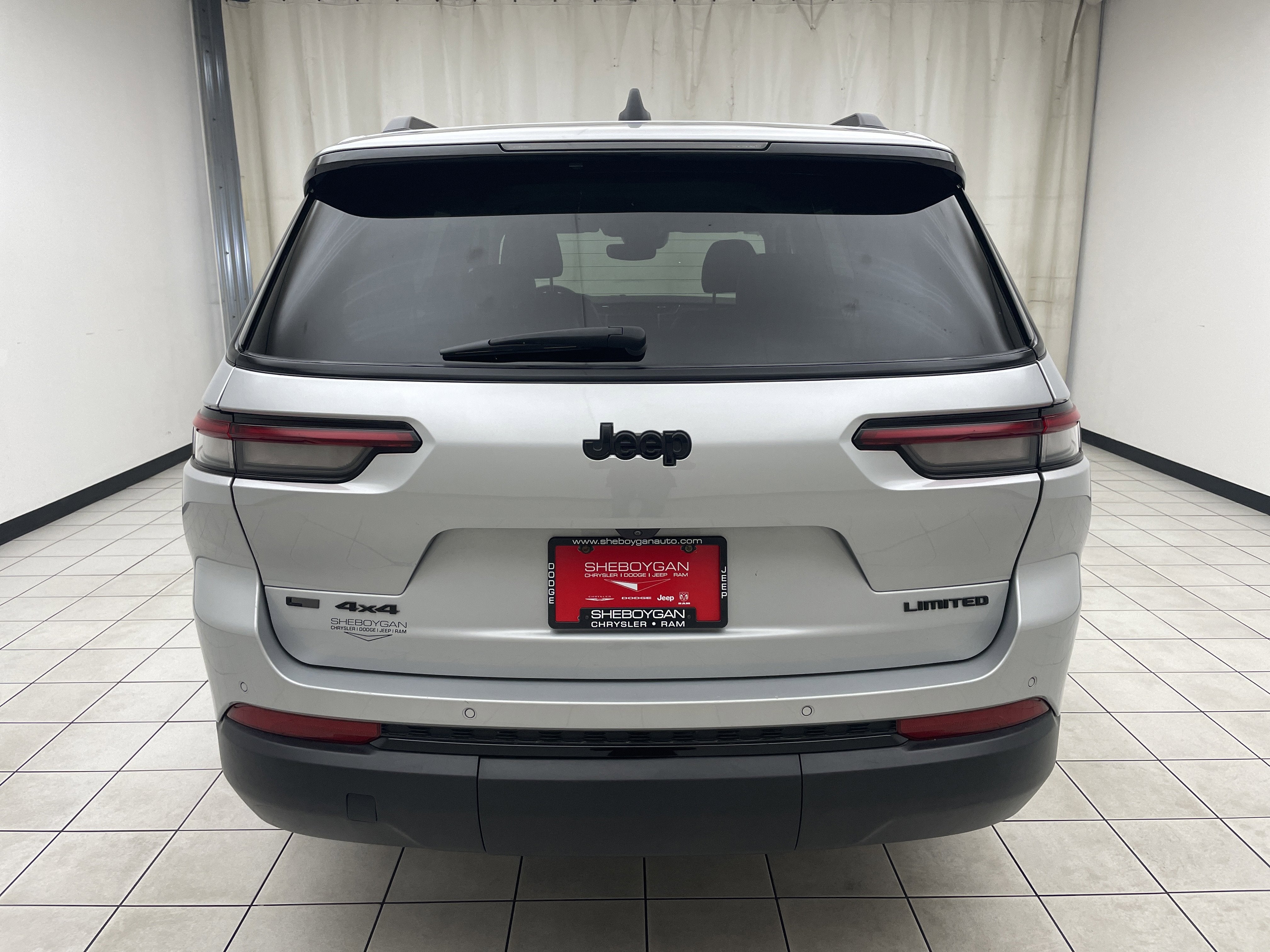 2023 Jeep Grand Cherokee L Limited 4x4