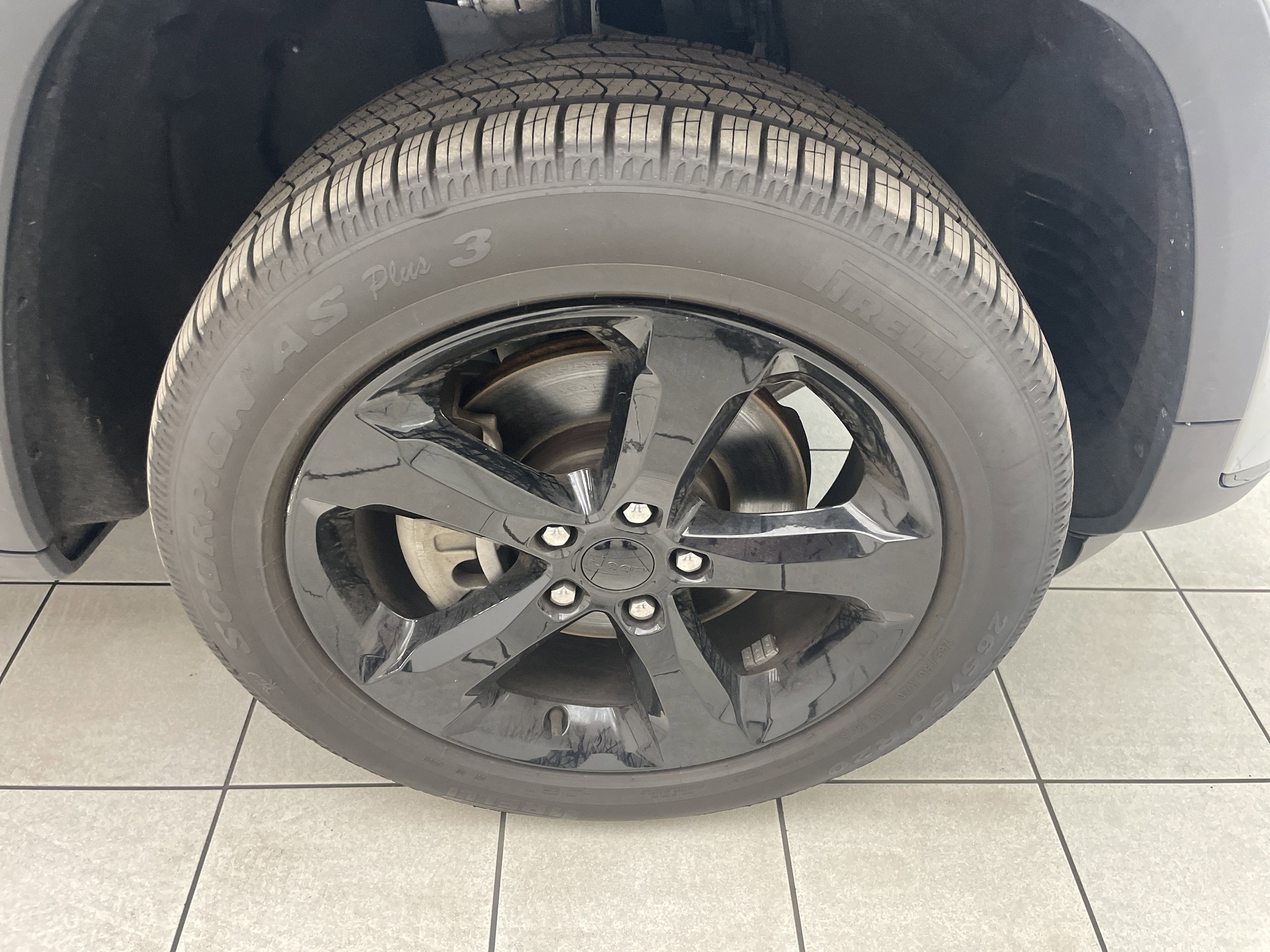 2023 Jeep Grand Cherokee L Limited 4x4