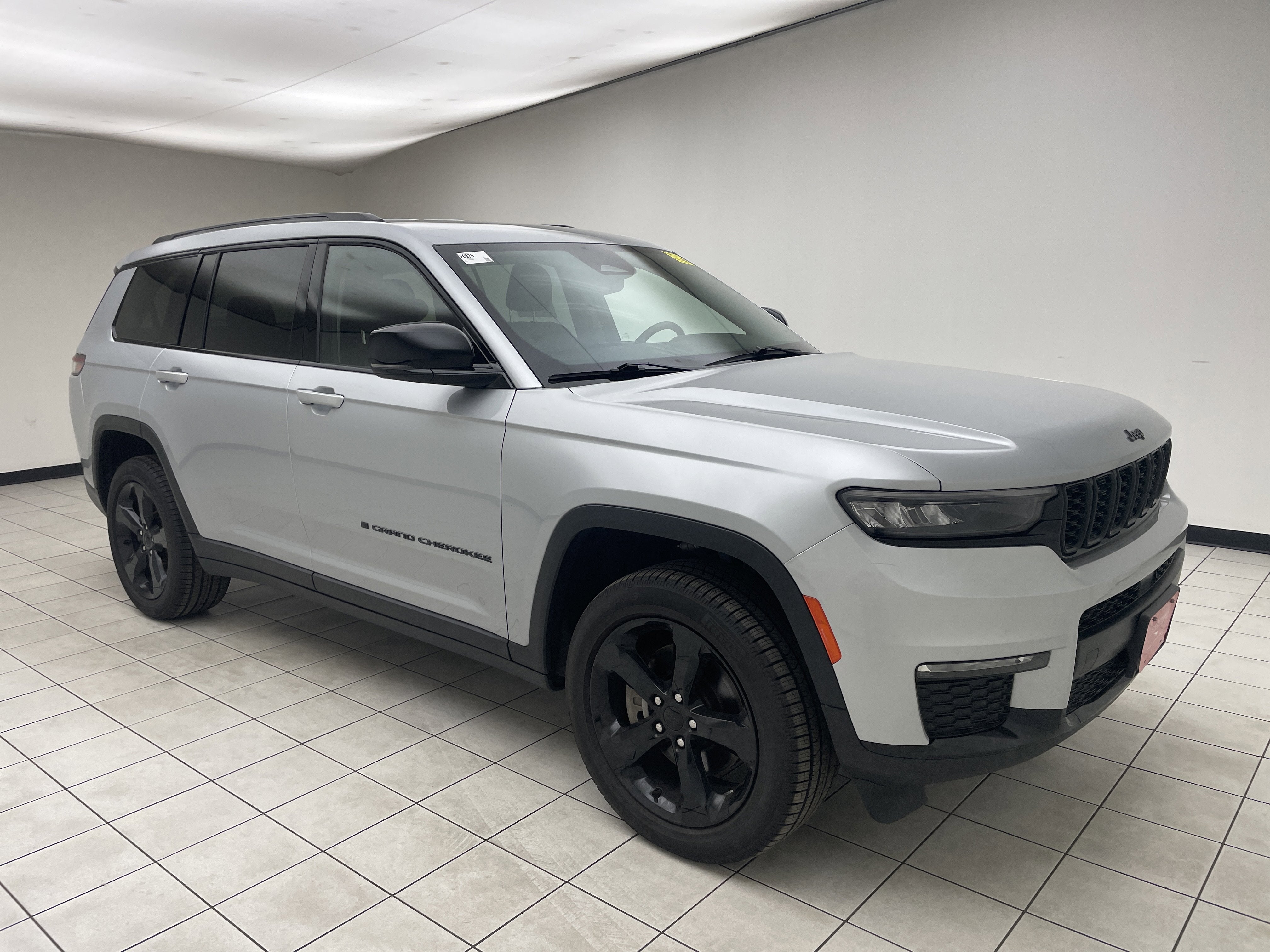 2023 Jeep Grand Cherokee L Limited 4x4