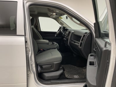 2017 RAM 1500 Express Crew Cab 4x4 5'7' Box