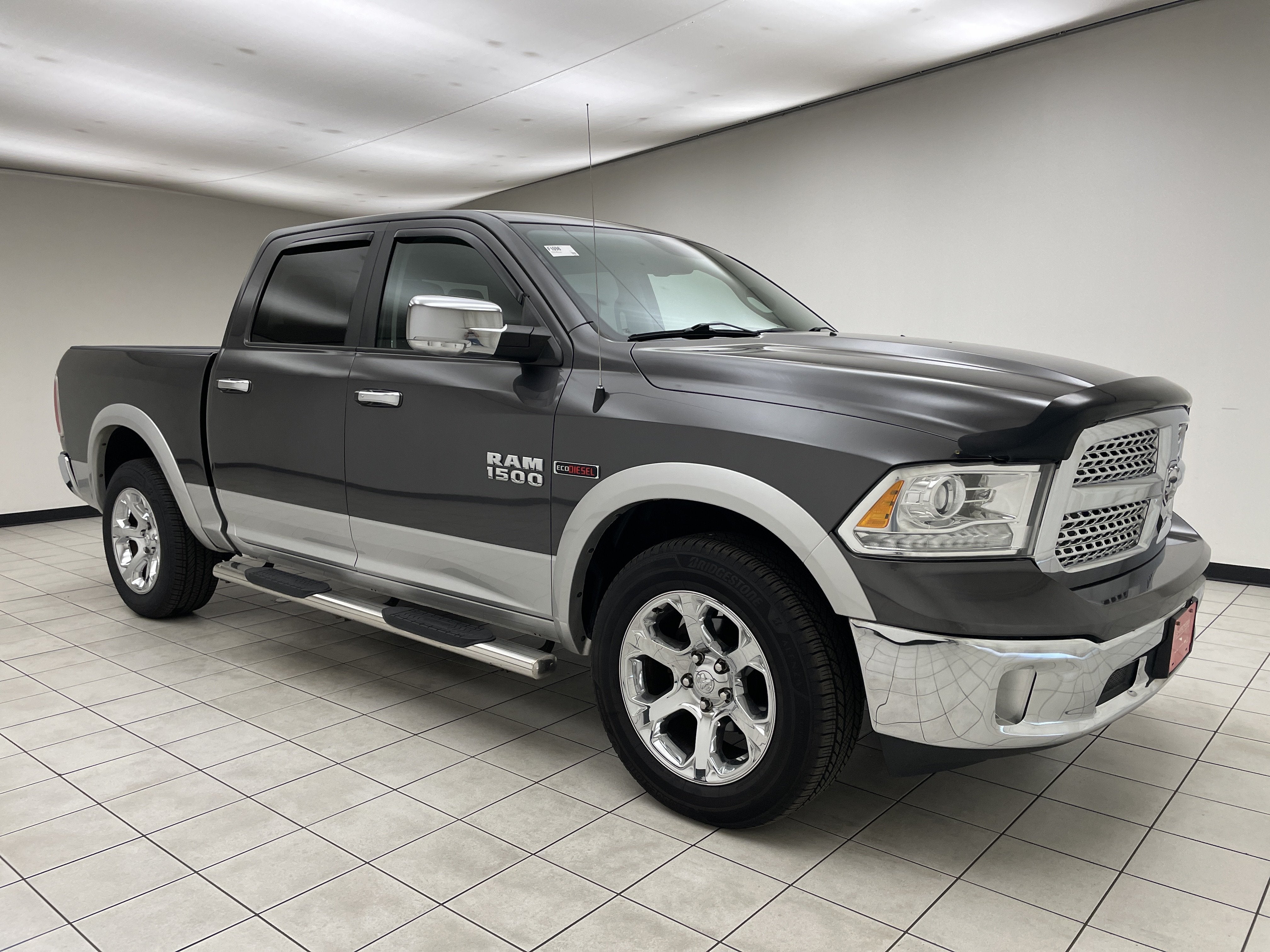 2016 RAM 1500 Laramie