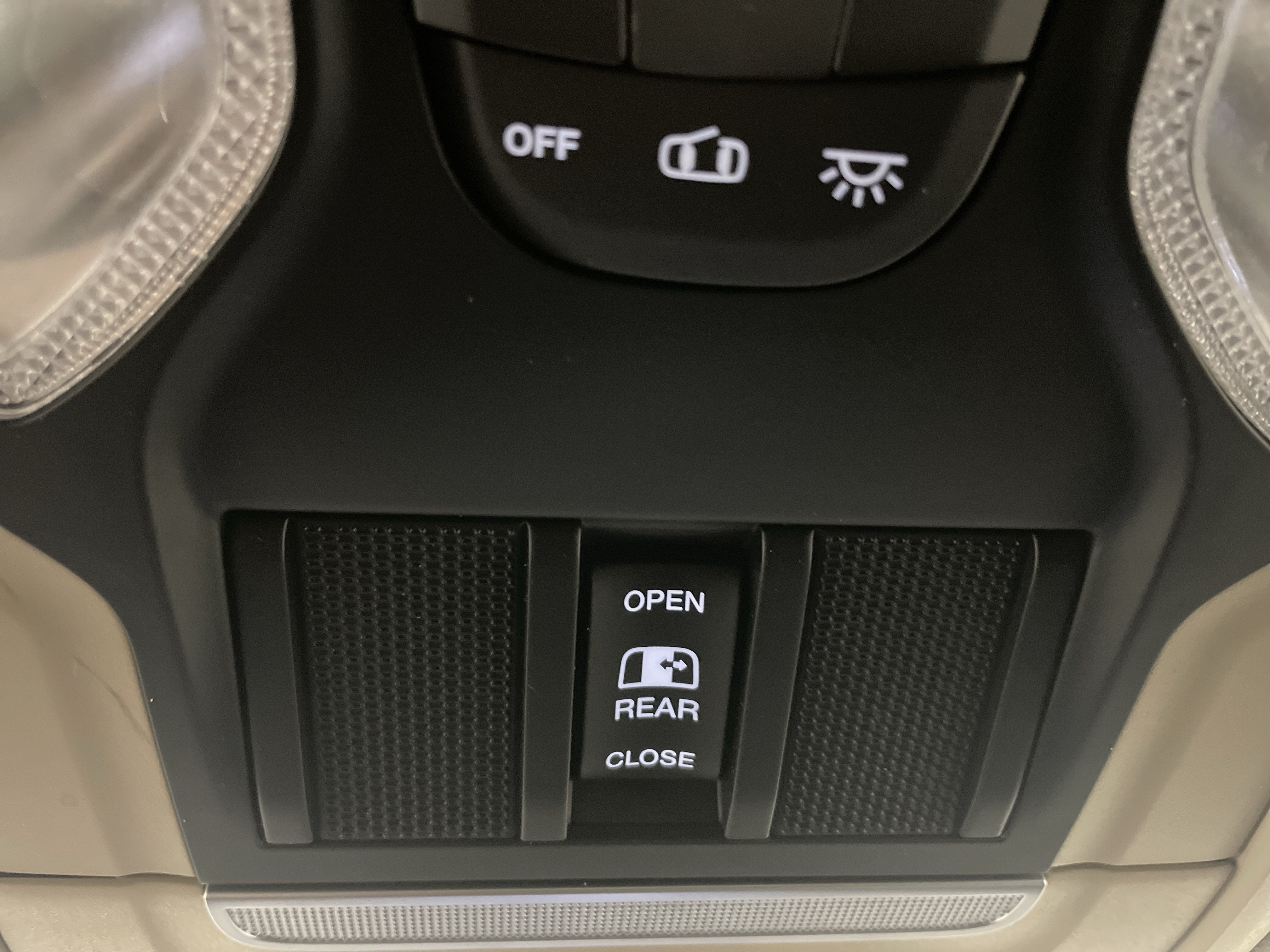 2020 RAM 1500 Big Horn Quad Cab 4x4 6'4' Box